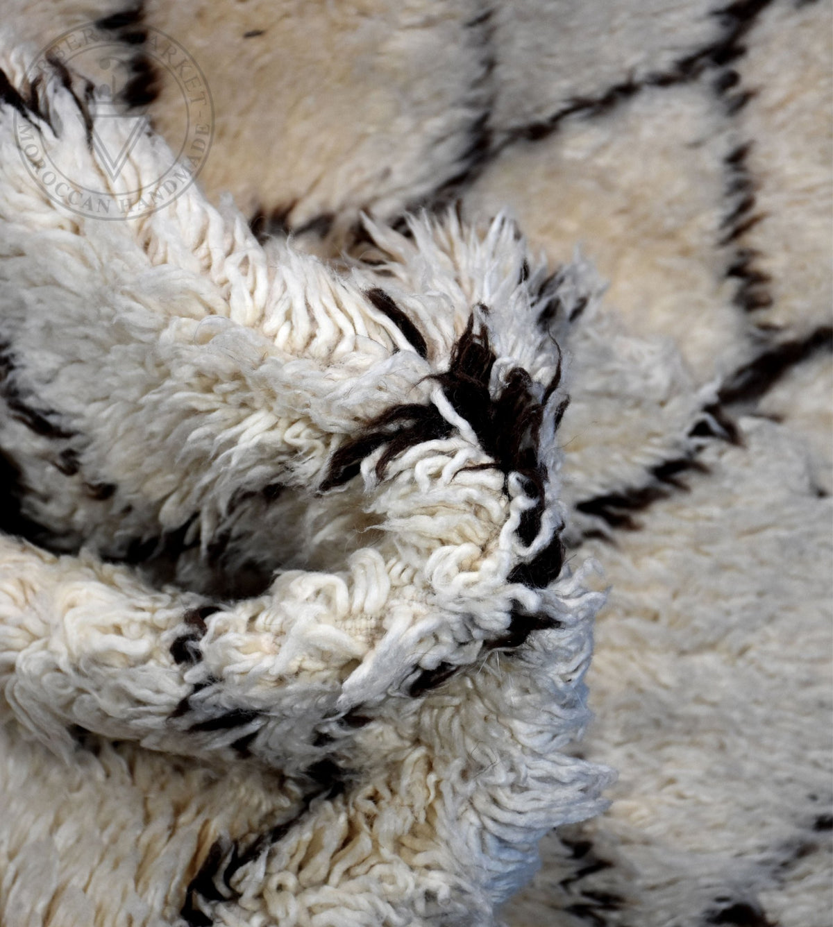 Beni ourain Moroccan rug - 3.5 x 5 ft / 105 x 150 cm - Berbers Market