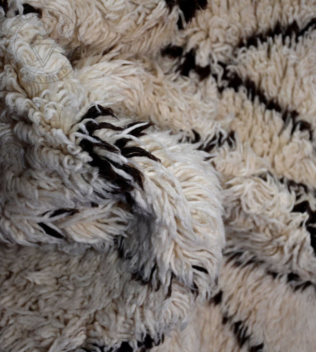 Beni ourain Moroccan rug - 3.8 x 5.3 ft / 115 x 160 cm - Berbers Market