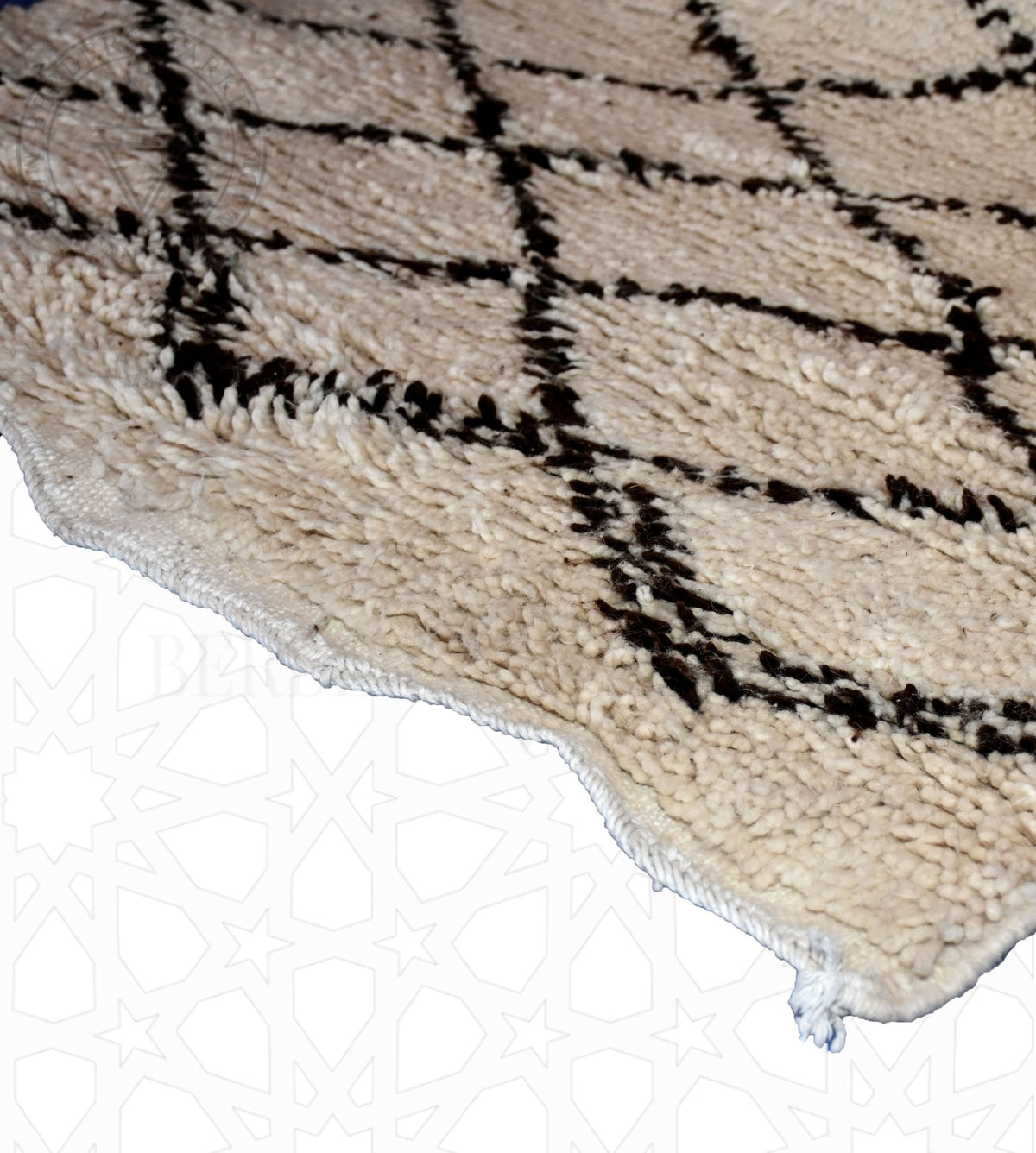 Beni ourain Moroccan rug - 3.8 x 6 ft / 115 x 180 cm - Berbers Market