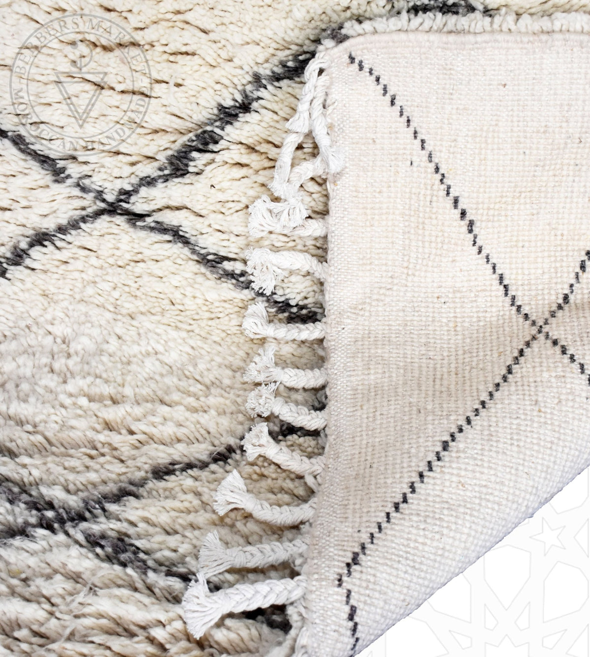 Beni ourain Moroccan rug - 3.9 x 5.58 ft / 120 x 170 cm - Berbers Market