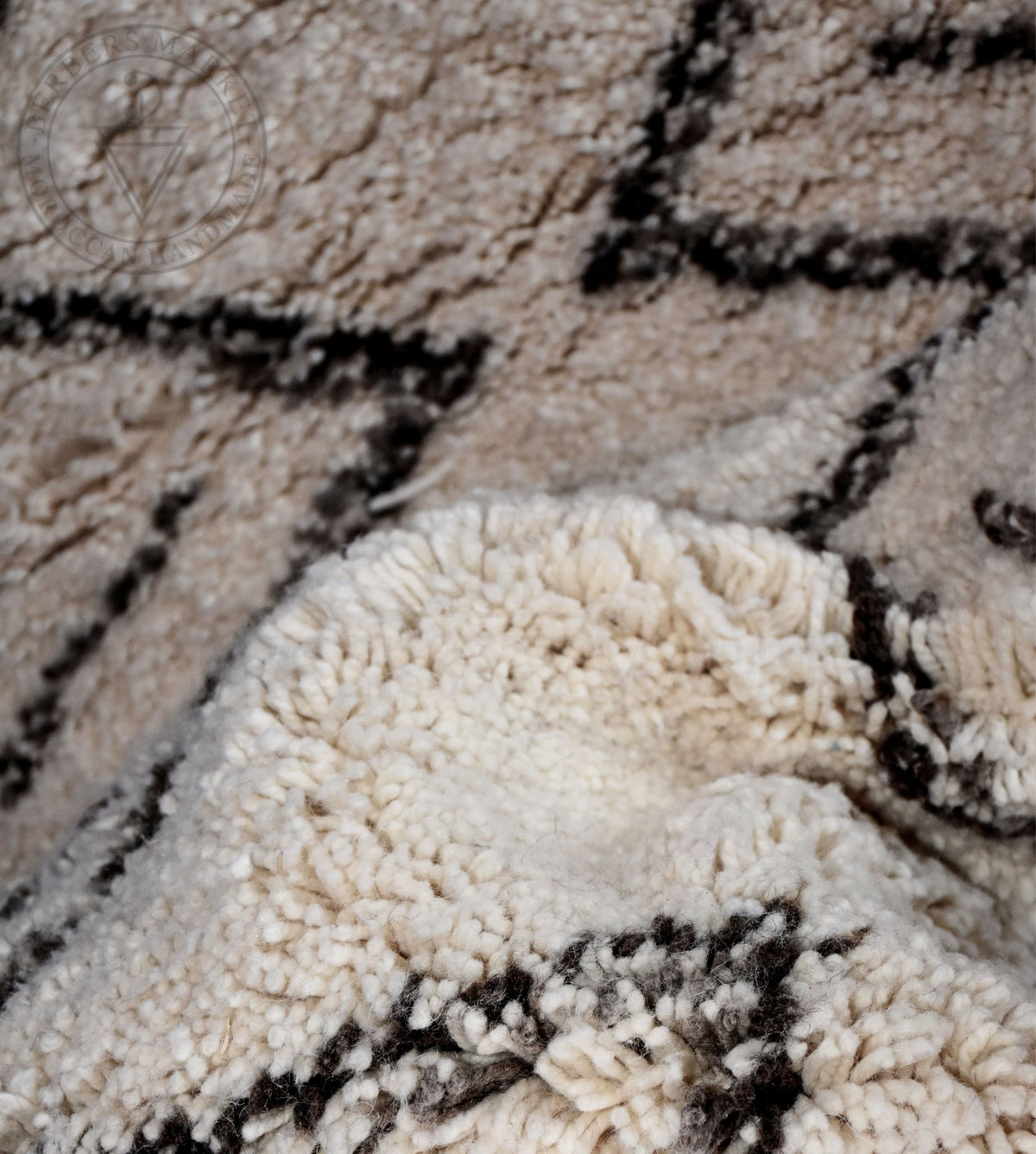 Beni ourain Moroccan rug - 4 x 6 ft / 120 x 180 cm - Berbers Market