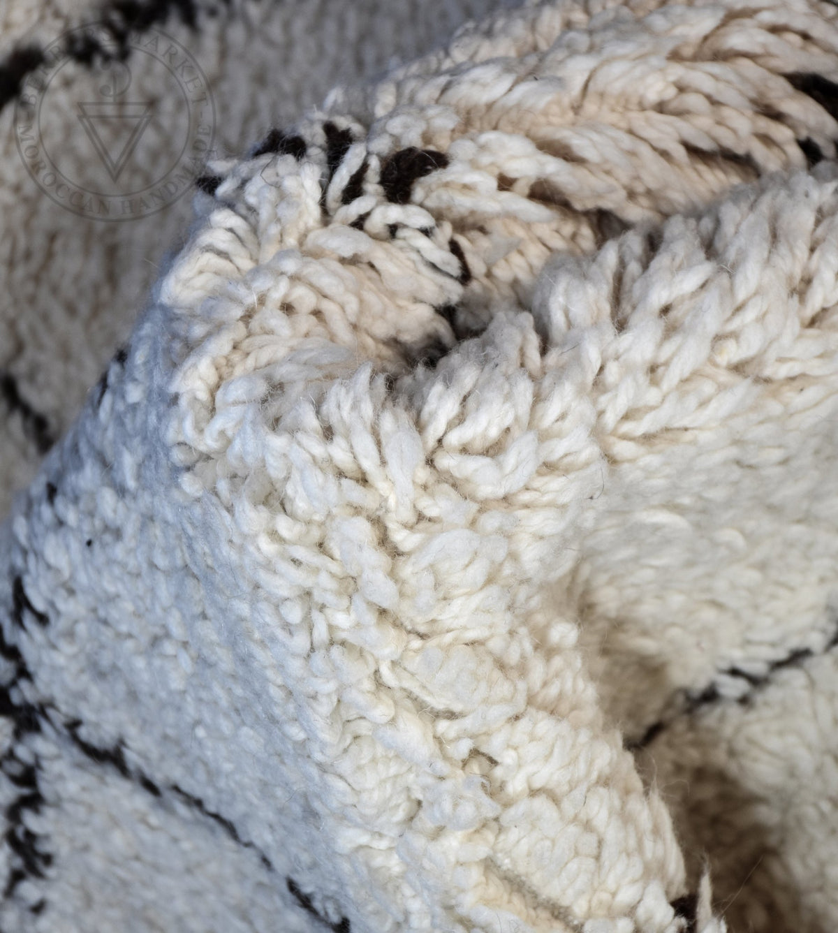 Beni ourain Moroccan rug - 5 x 6.4 ft / 150 x 195 cm - Berbers Market