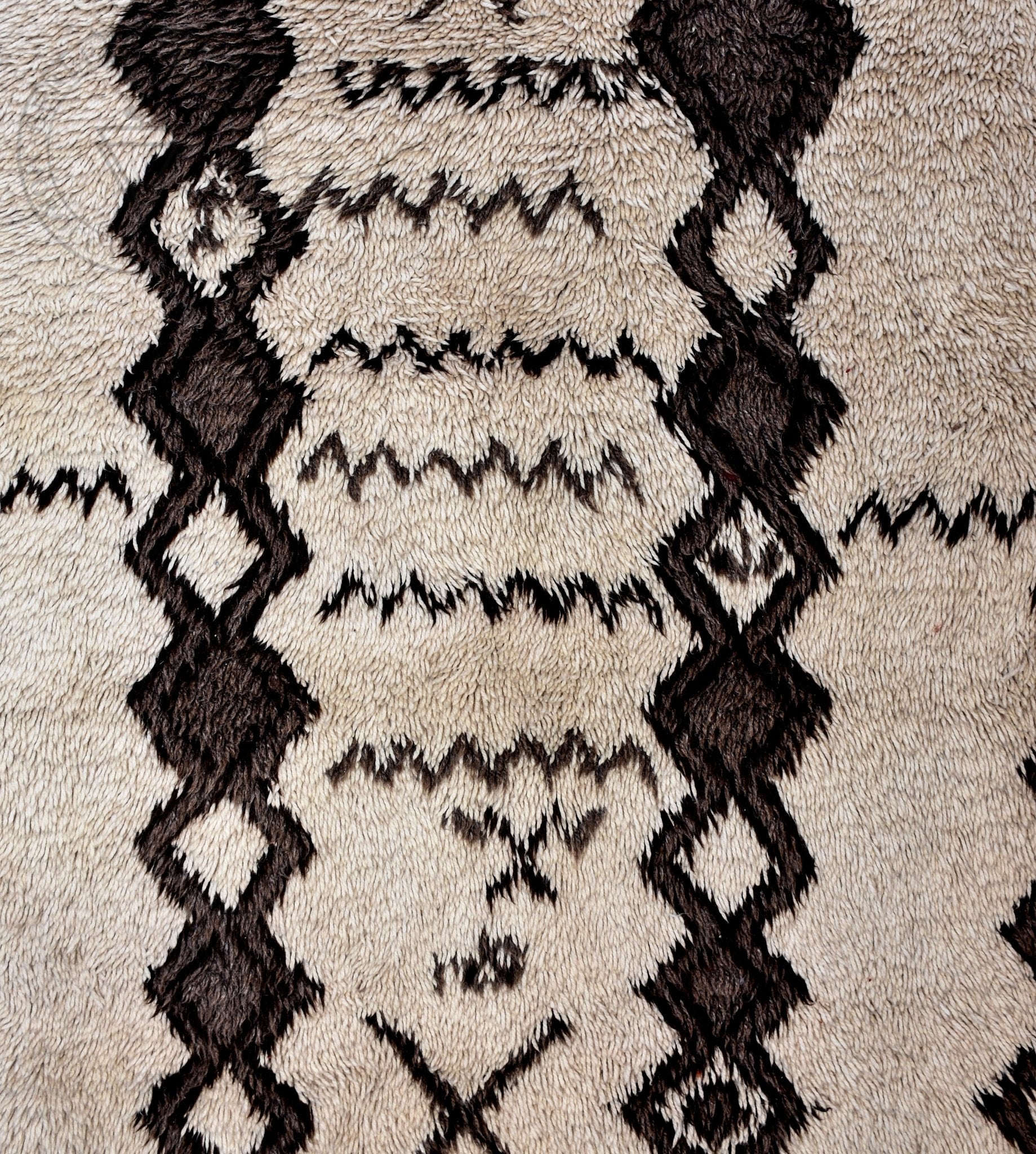 Beni ourain Moroccan rug - 5.3 x 7.8 ft / 160 x 235 cm - Berbers Market