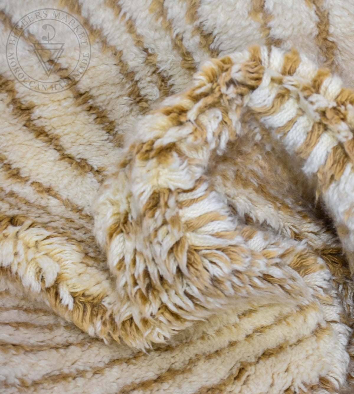 Beni ourain Moroccan rug - 5.4 x 7.7 ft / 165 x 235 cm - Berbers Market