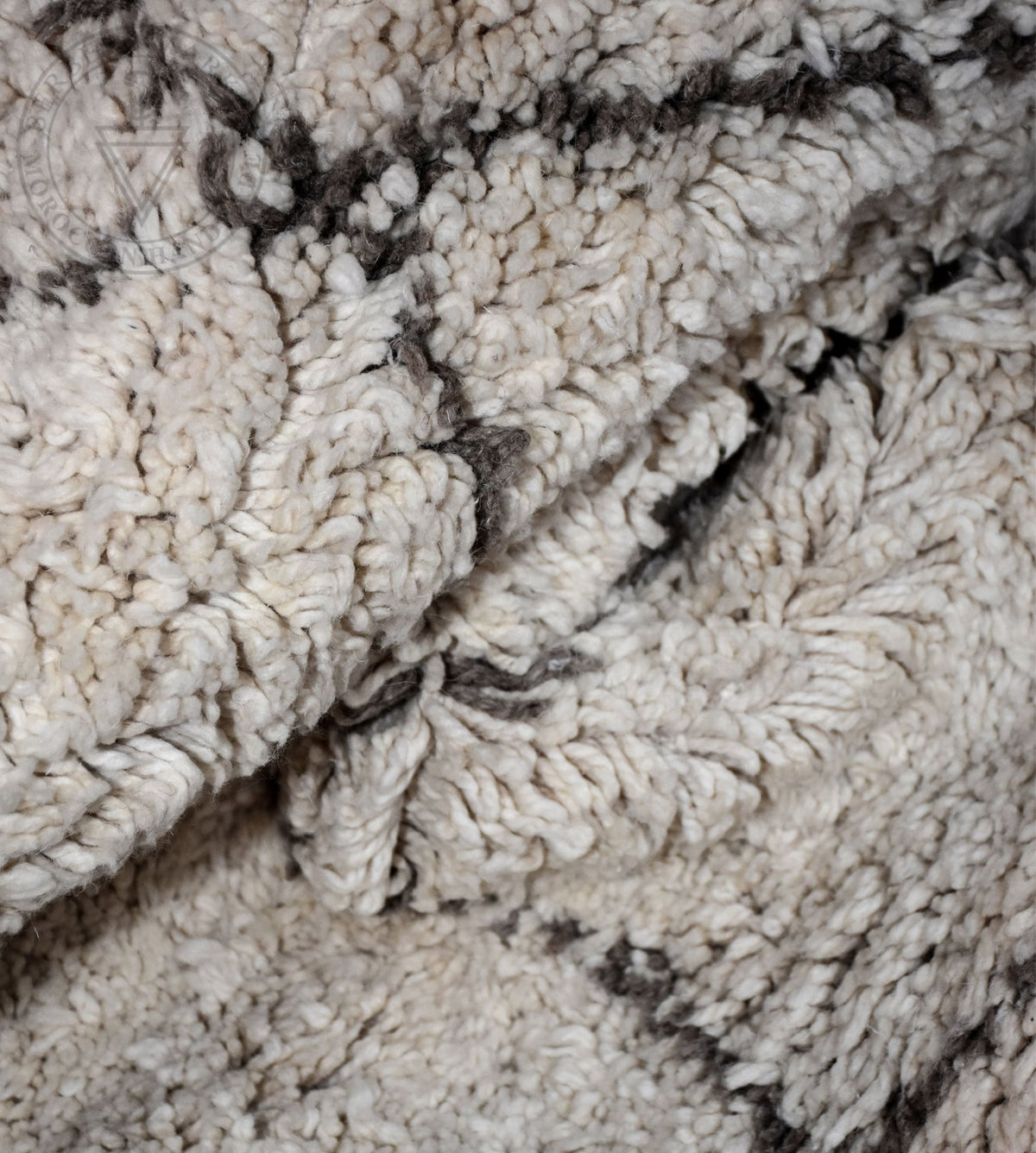 Beni ourain Moroccan rug - 5.6 x 9.6 ft / 170 x 290 cm - Berbers Market