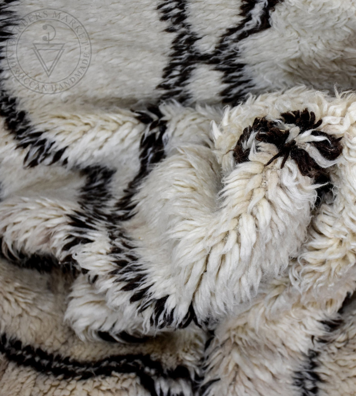 Beni ourain Moroccan rug - 5.9 x 10.9 ft / 180 x 330 cm - Berbers Market