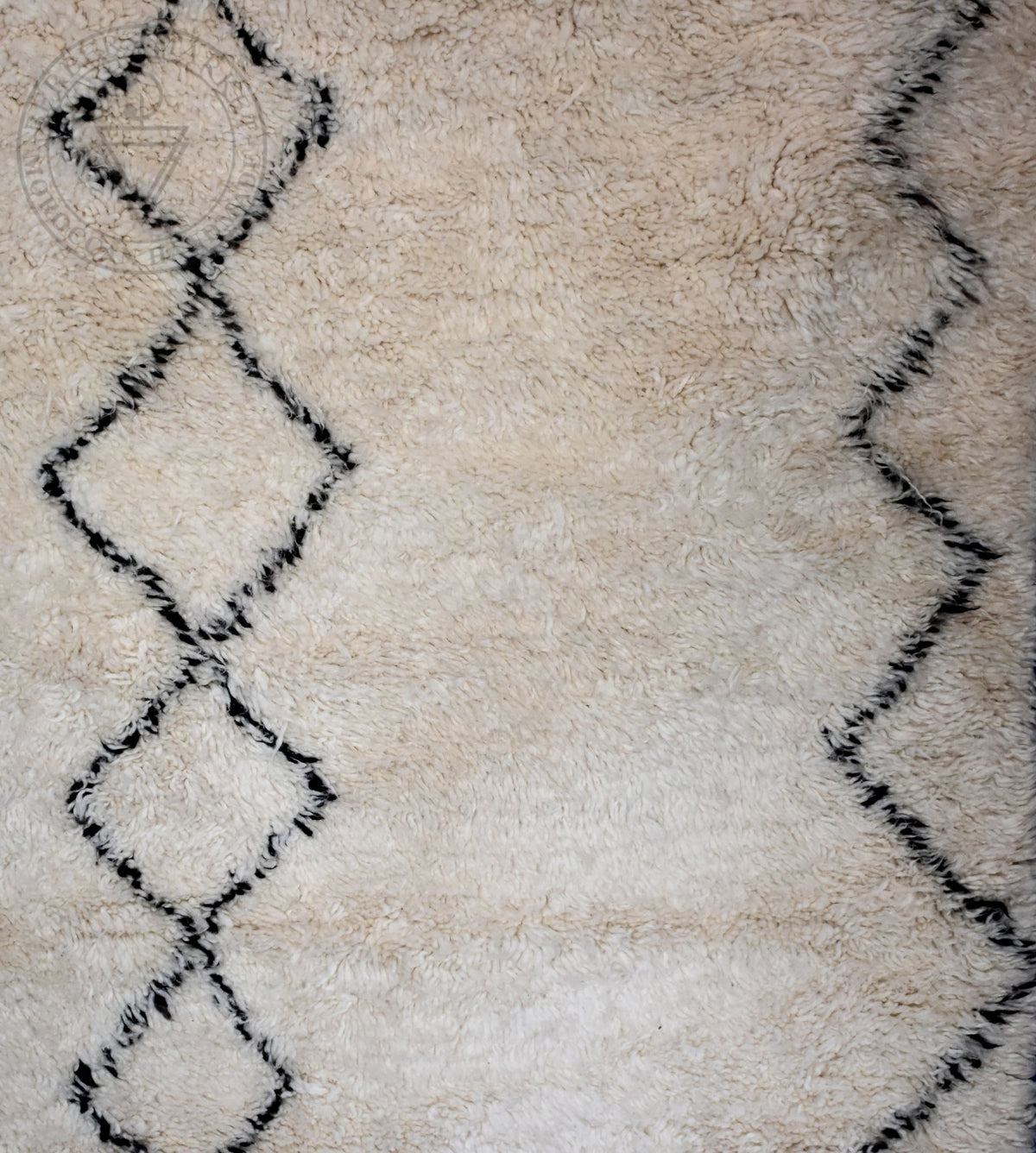 Beni ourain Moroccan rug - 6 x 7.6 ft / 180 x 230 cm - Berbers Market