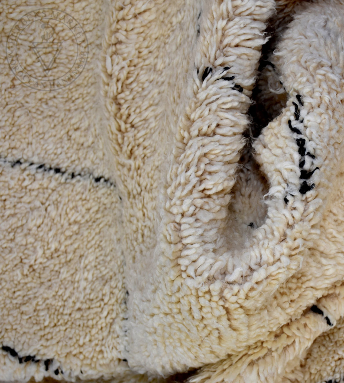 Beni ourain Moroccan rug - 6 x 8.9 ft / 180 x 270 cm - Berbers Market