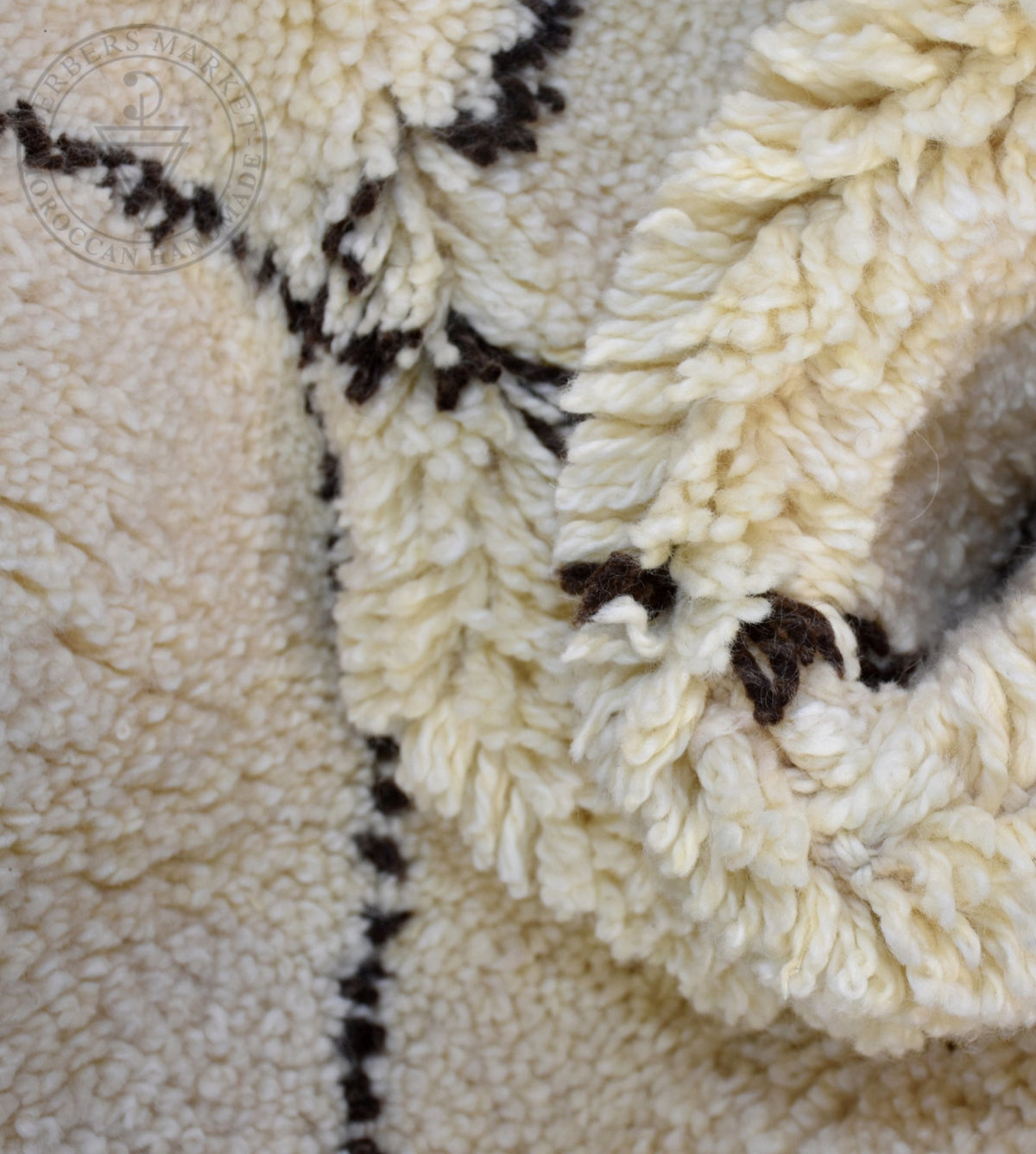 Beni ourain Moroccan rug - 6.3 x 9.6 ft / 190 x 290 cm - Berbers Market