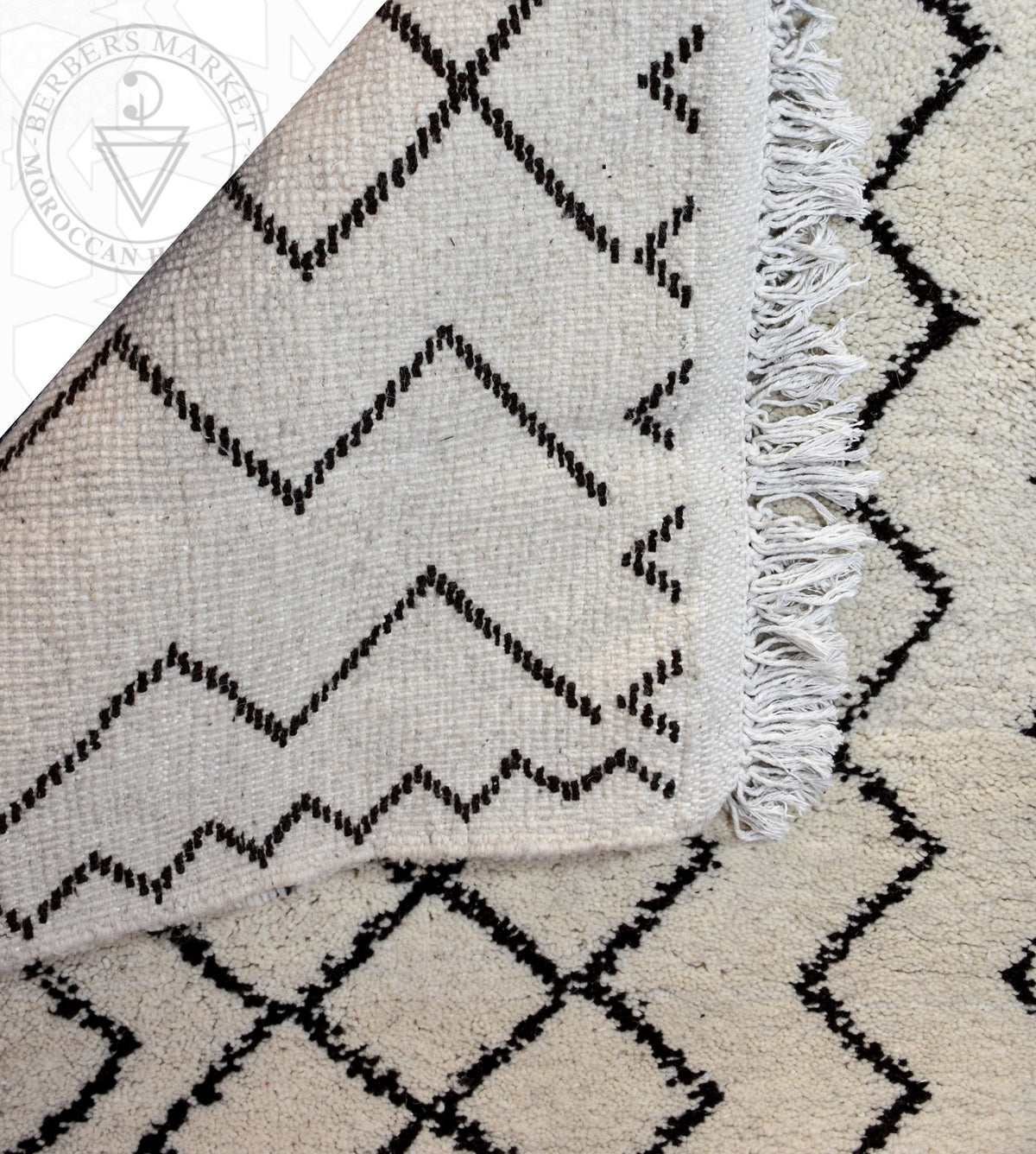 Beni ourain Moroccan runner rug - 3.7 x 6.6 ft / 110 x 200 cm - Berbers Market