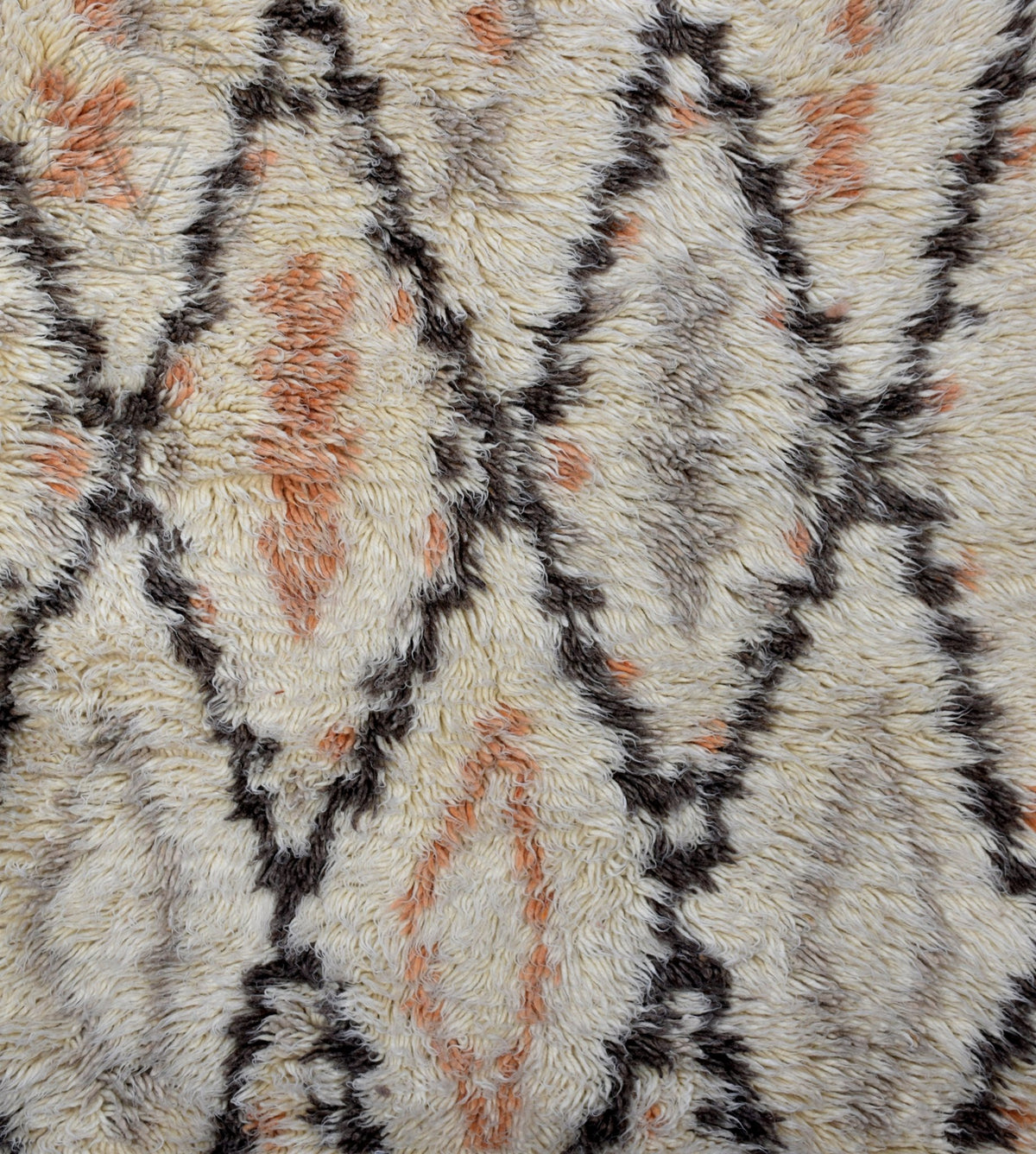 Beni ourain shag Moroccan rug - 5.3 x 7.7 ft / 160 x 235 cm - Berbers Market