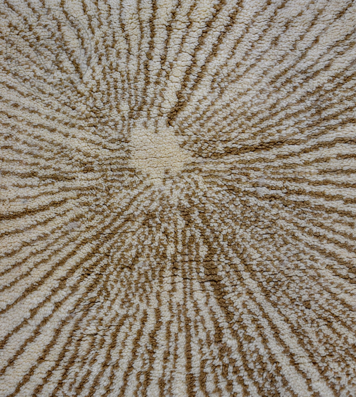 Beni ourain shag Moroccan rug - 5.4 x 7.7 ft / 165 x 235 cm - Berbers Market