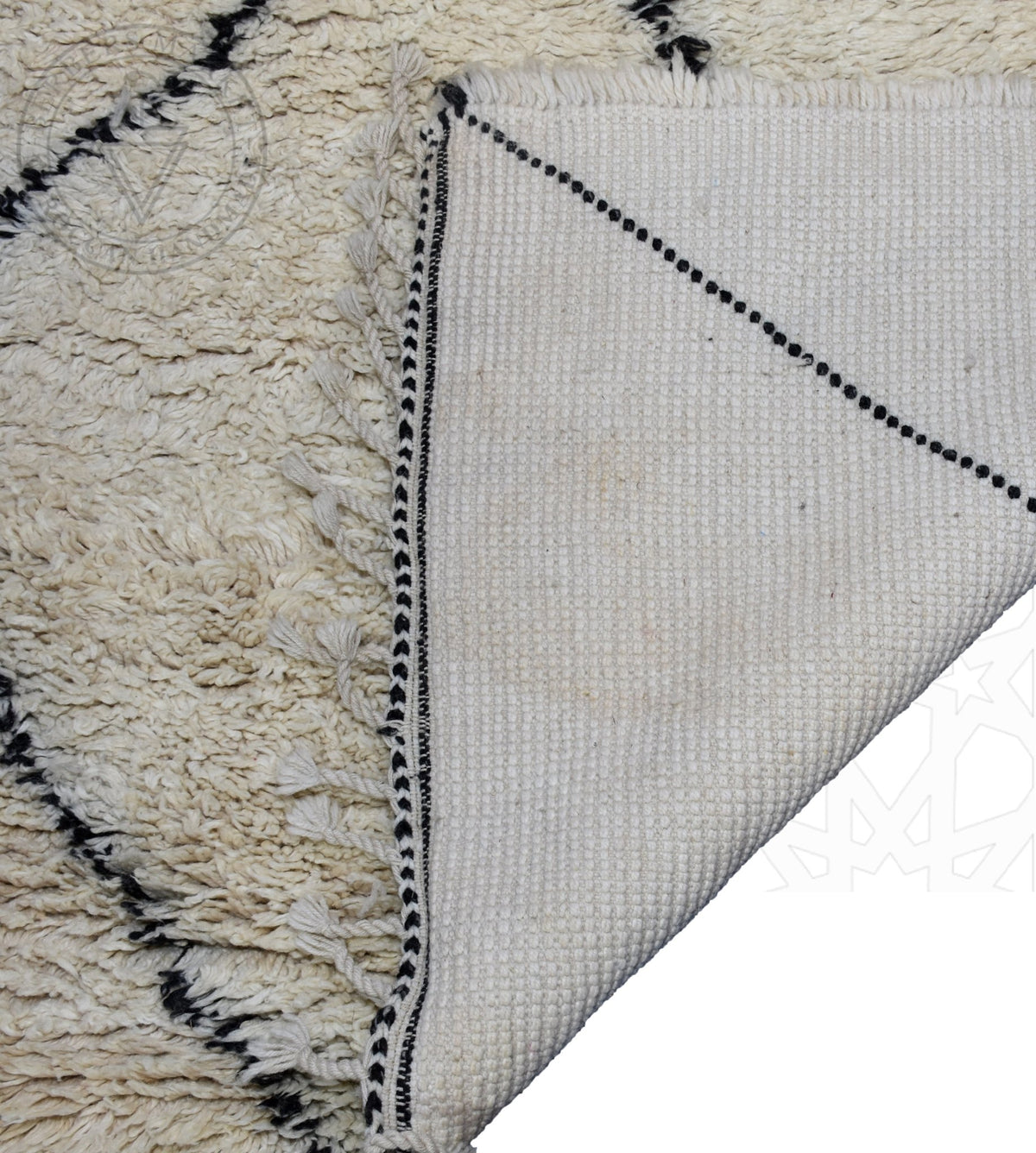 Beni ourain shag Moroccan rug - 5.9 x 8.4 ft / 180 x 255 cm - Berbers Market