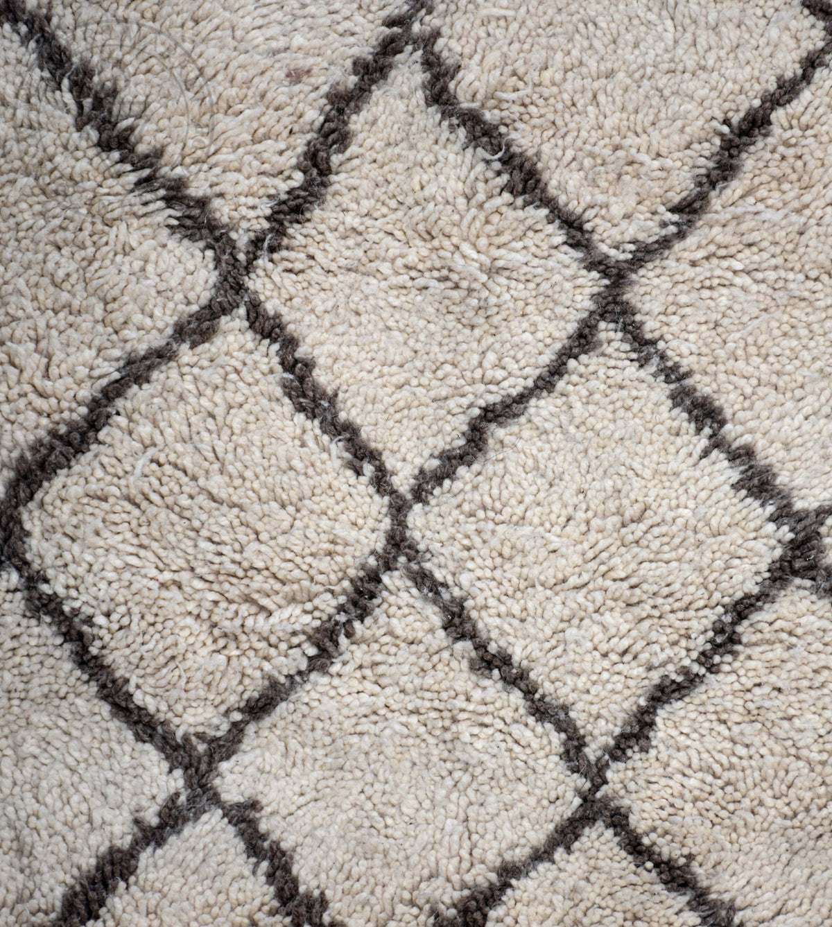 Beni ourain shag Moroccan rug - 6.3 x 9.4 ft / 190 x 285 cm - Berbers Market