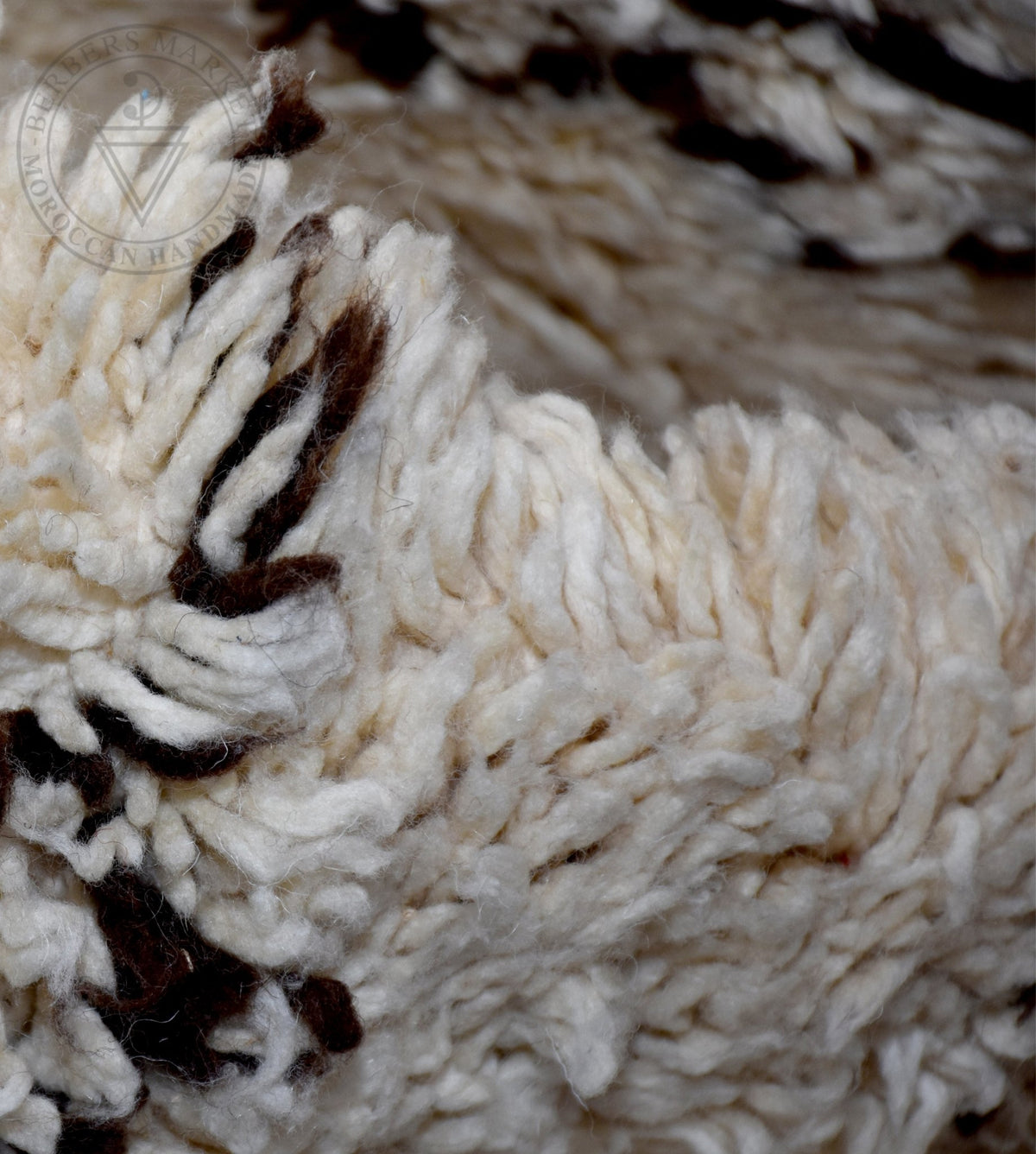 Beni ourain shag Moroccan rug - 6.4 x 9.4 ft / 195 x 285 cm - Berbers Market