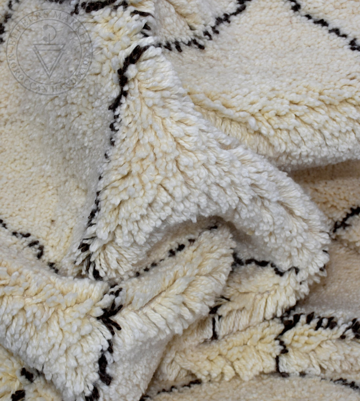 Beni ourain shag Moroccan rug - 6.4 x 9.4 ft / 195 x 285 cm - Berbers Market