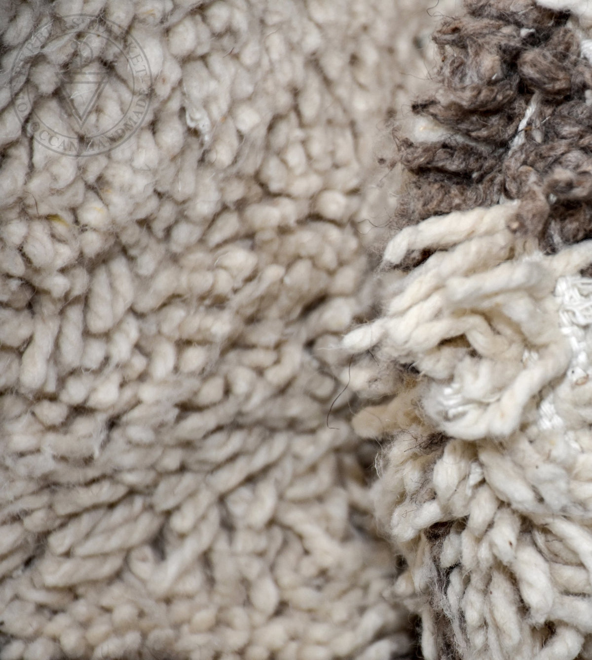 Beni ourain shag Moroccan rug - 6.6 x 10 ft / 200 x 305 cm - Berbers Market