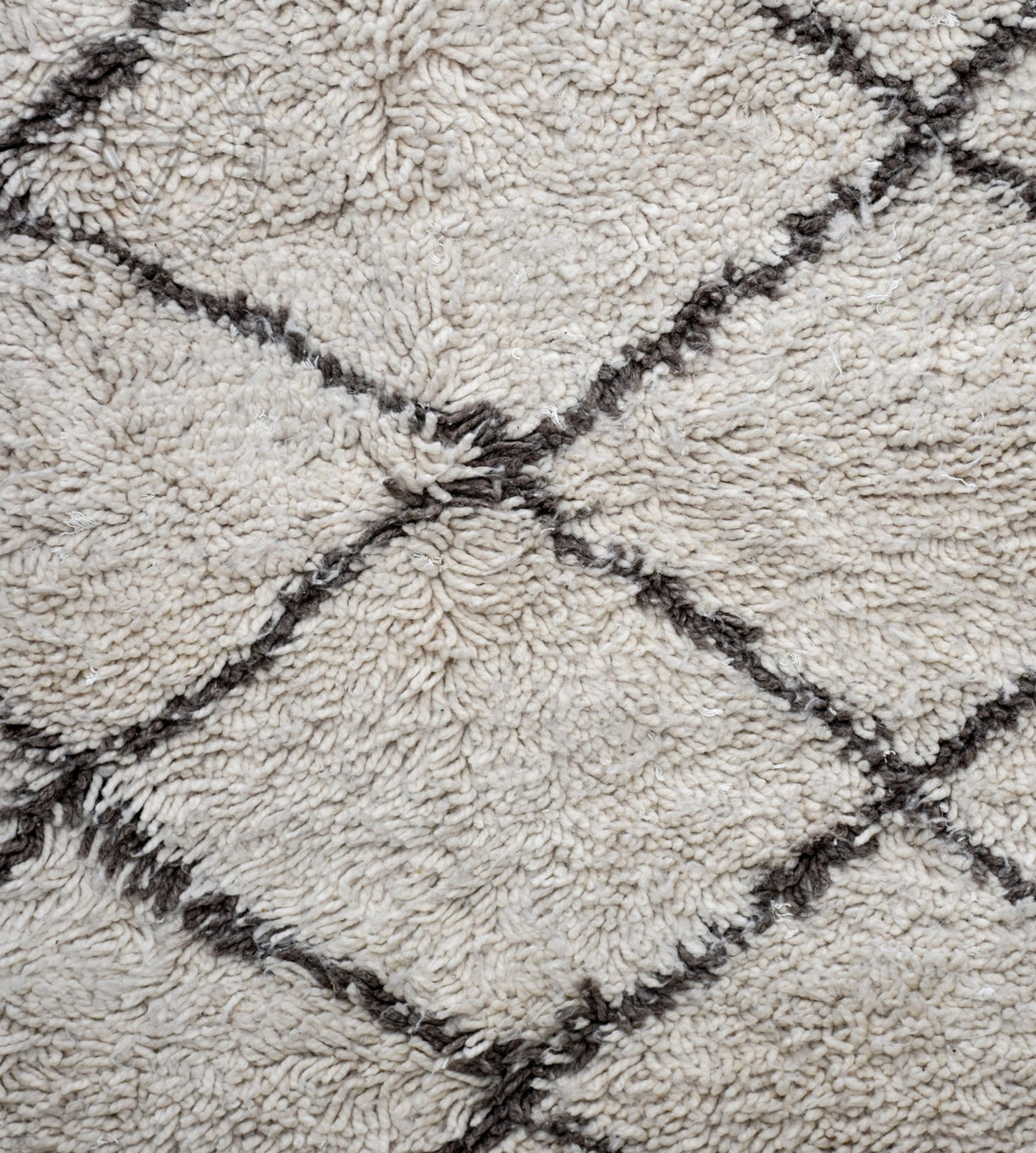 Beni ourain shag Moroccan rug - 6.6 x 10 ft / 200 x 305 cm - Berbers Market