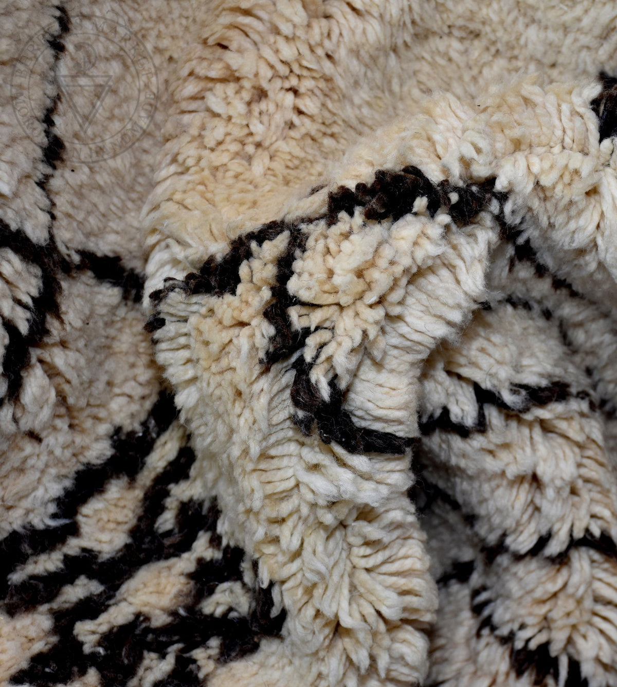 Beni ourain shag Moroccan rug - 6.6 x 9.5 ft / 200 x 290 cm - Berbers Market