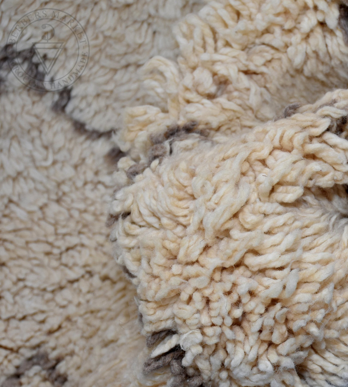 Beni ourain shag Moroccan rug - 6.7 x 9.9 ft / 200 x 300 cm - Berbers Market