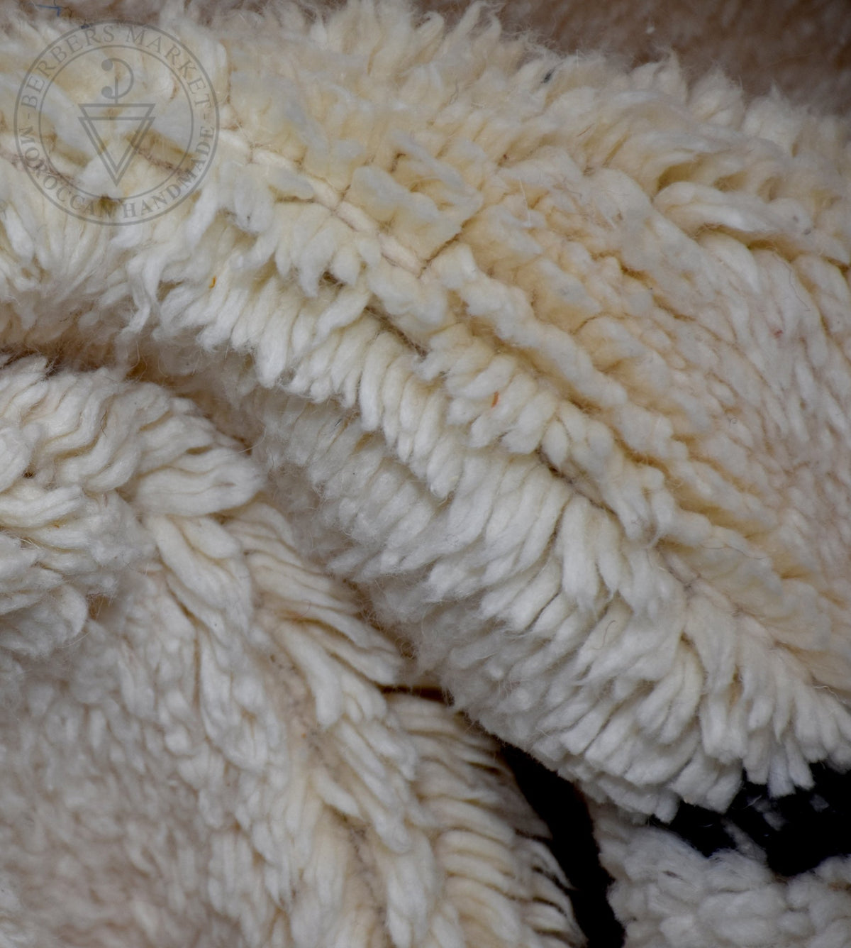 Beni ourain shag Moroccan rug - 6.9 x 9.6 ft / 210 x 290 cm - Berbers Market