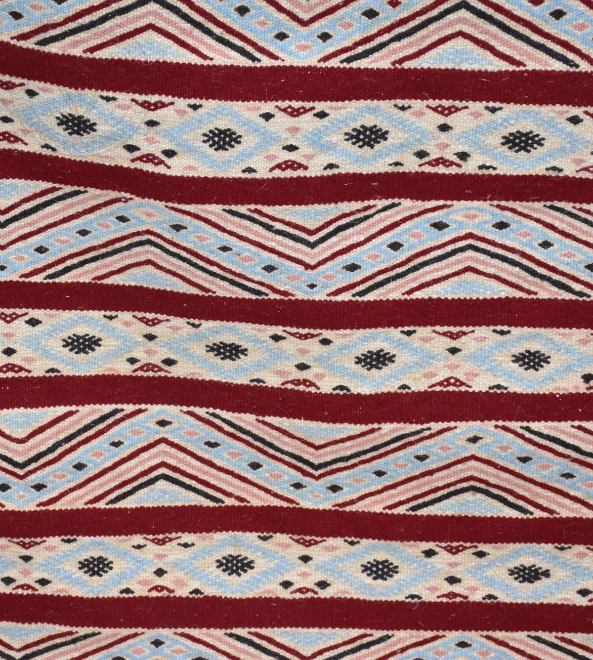 Flatweave kilim hanbal Moroccan rug - 3.8 x 5.75 ft / 115 x 175 cm - Berbers Market