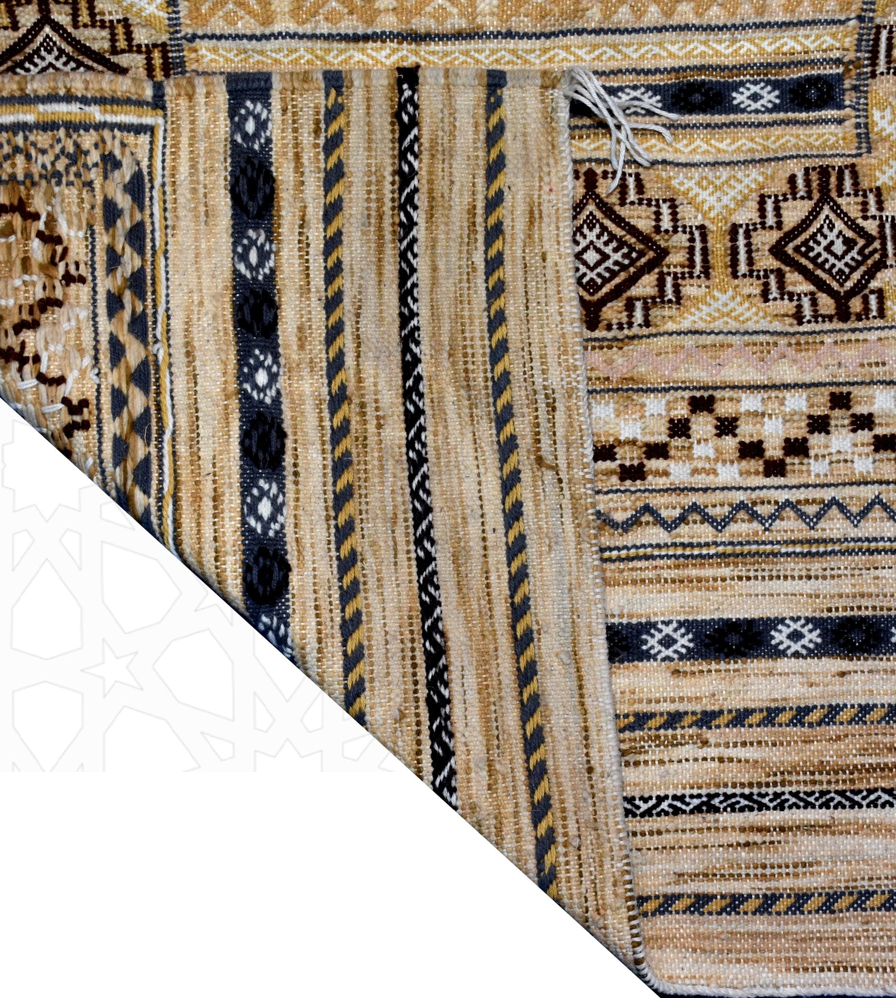 Flatweave kilim hanbal Moroccan rug - 3.94 x 6.57 ft / 120 x 200 cm - Berbers Market