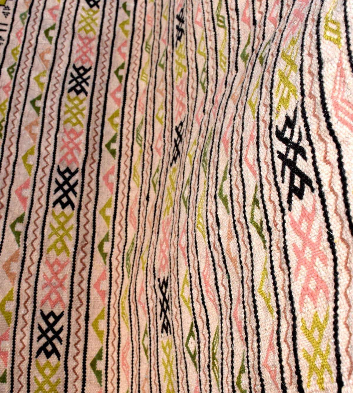 Flatweave kilim hanbal Moroccan rug - 3.95 x 5.91 ft / 120 x 180 cm - Berbers Market