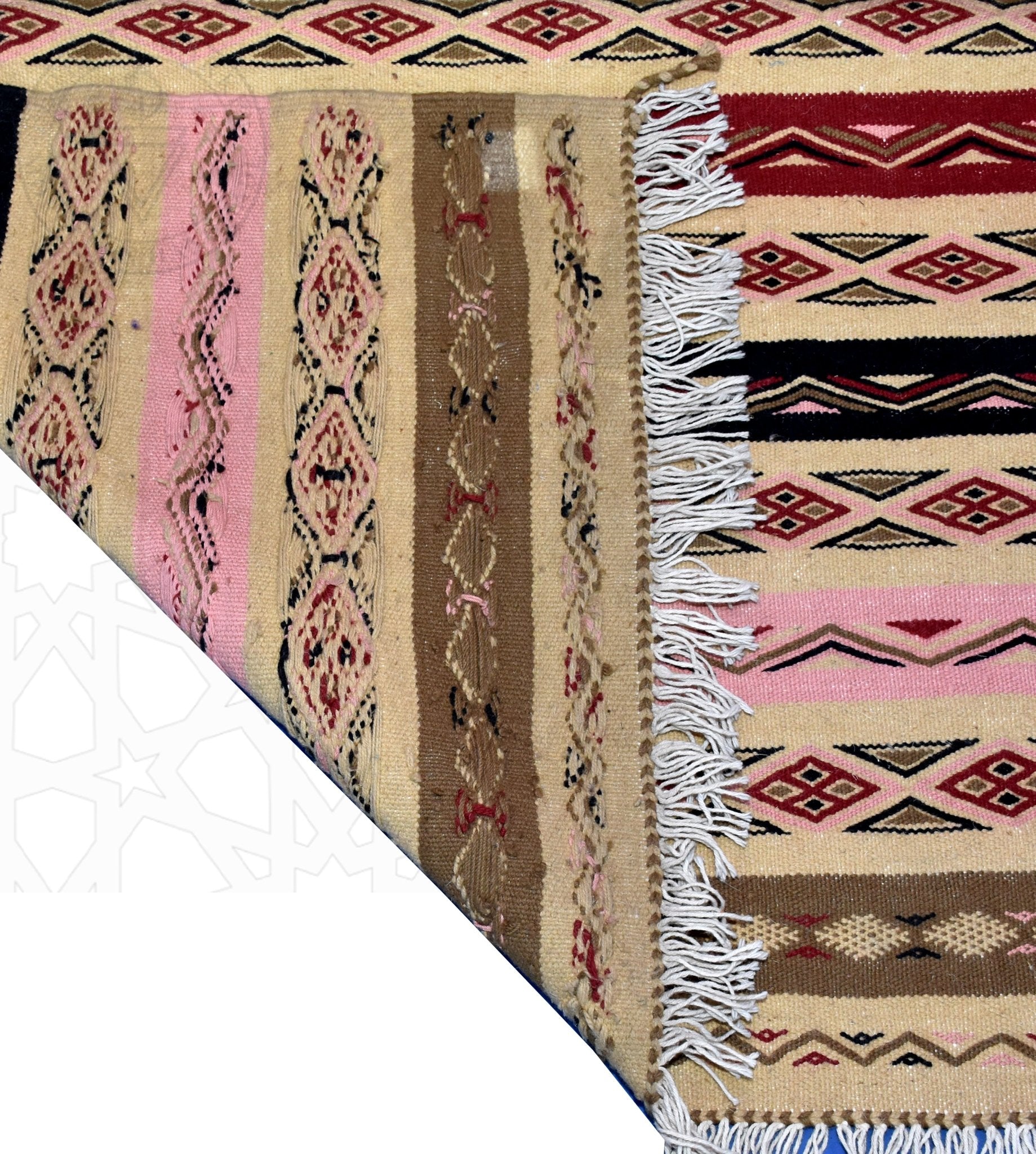 Flatweave kilim hanbal Moroccan rug - 4.6 x 6.57 ft / 140 x 200 cm - Berbers Market