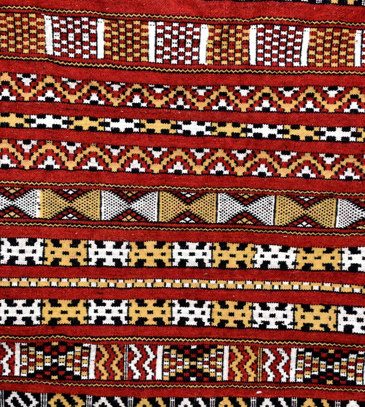 Flatweave kilim hanbal Moroccan rug - 4.6 x 7.06 ft / 140 x 215 cm - Berbers Market