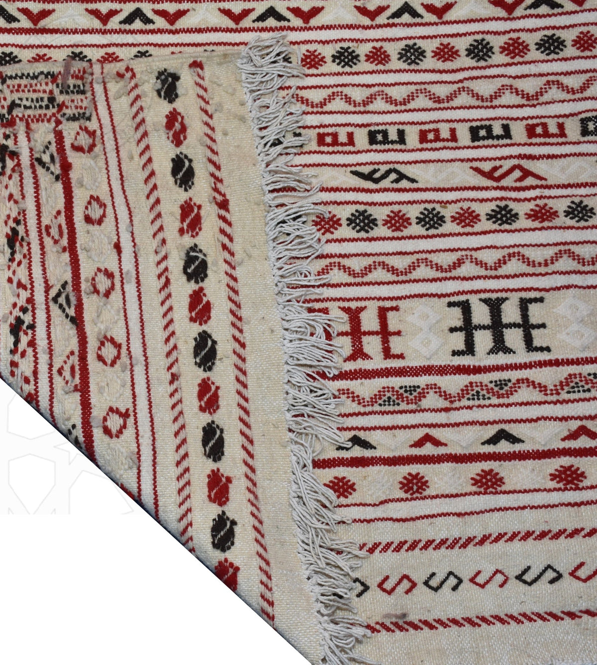 Flatweave kilim hanbal Moroccan rug - 4.93 x 6.57 ft / 150 x 200 cm - Berbers Market
