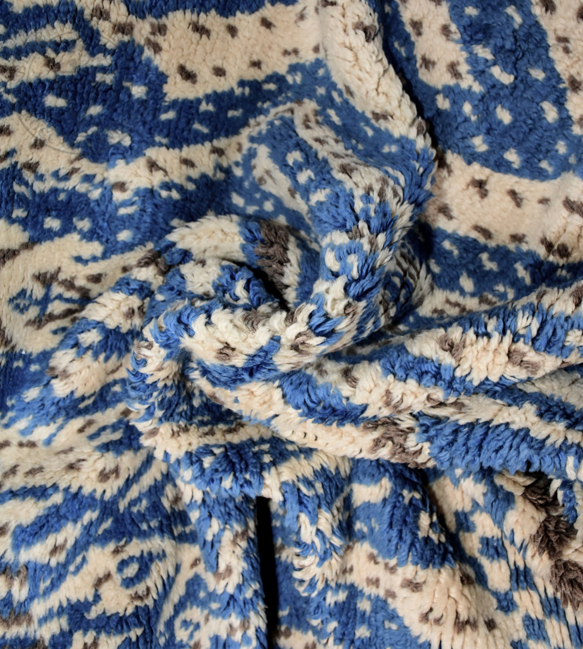 Luxury Mrirt shag Moroccan rug - 5.6 x 7.44 ft / 170 x 226 cm - Berbers Market