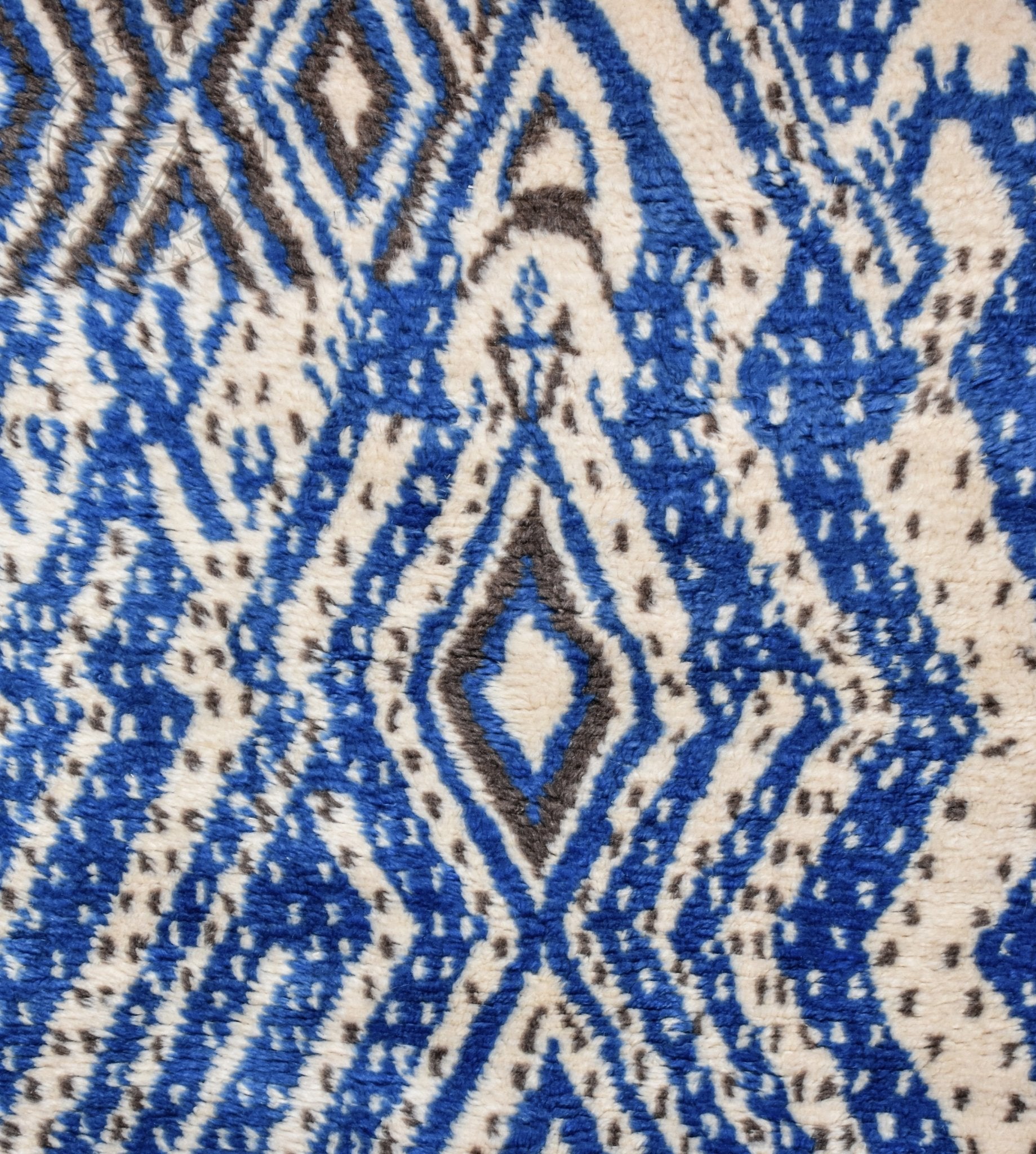 Luxury Mrirt shag Moroccan rug - 5.6 x 7.44 ft / 170 x 226 cm - Berbers Market