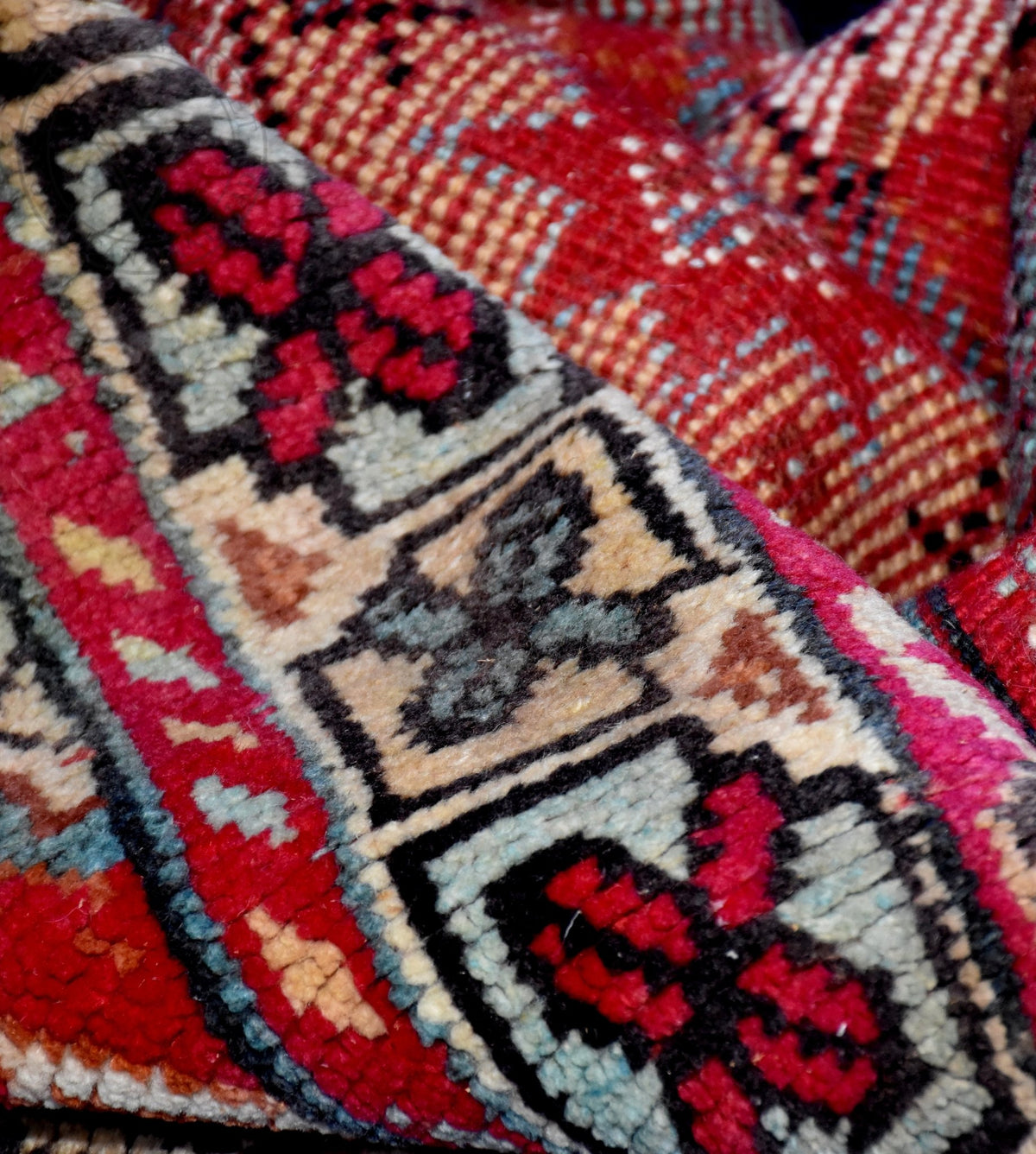 Luxury Taznakht Moroccan rug - 5.25 x 7.7 ft / 160 x 235 cm - Berbers Market