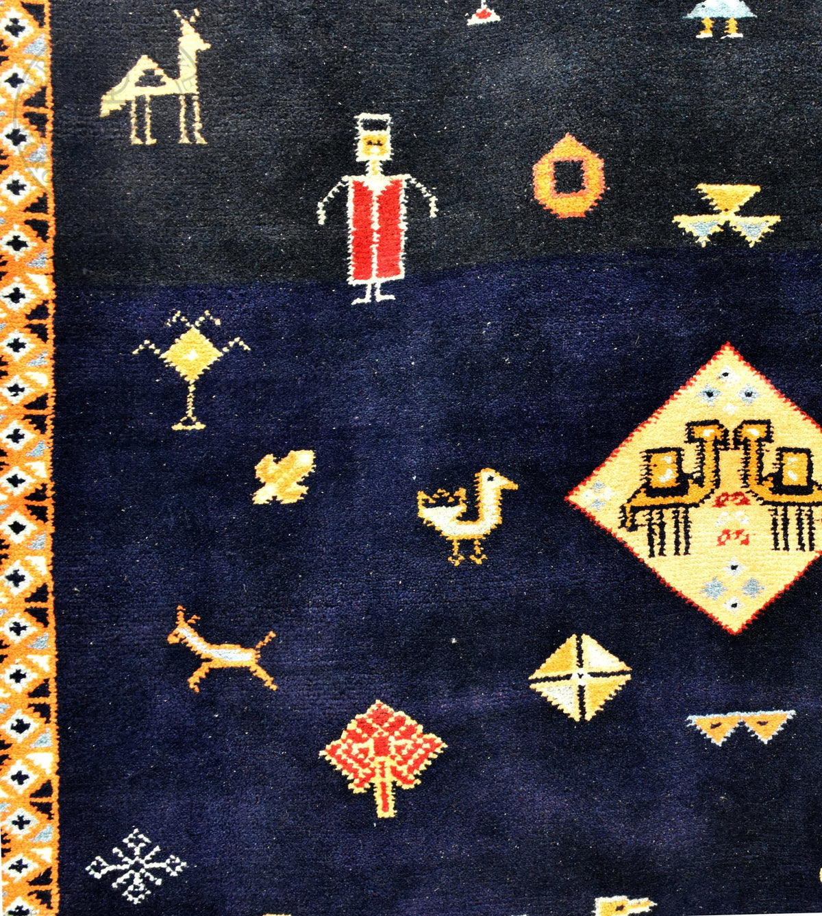 Luxury Taznakht Moroccan rug - 5.6 x 7.55 ft / 170 x 230 cm - Berbers Market