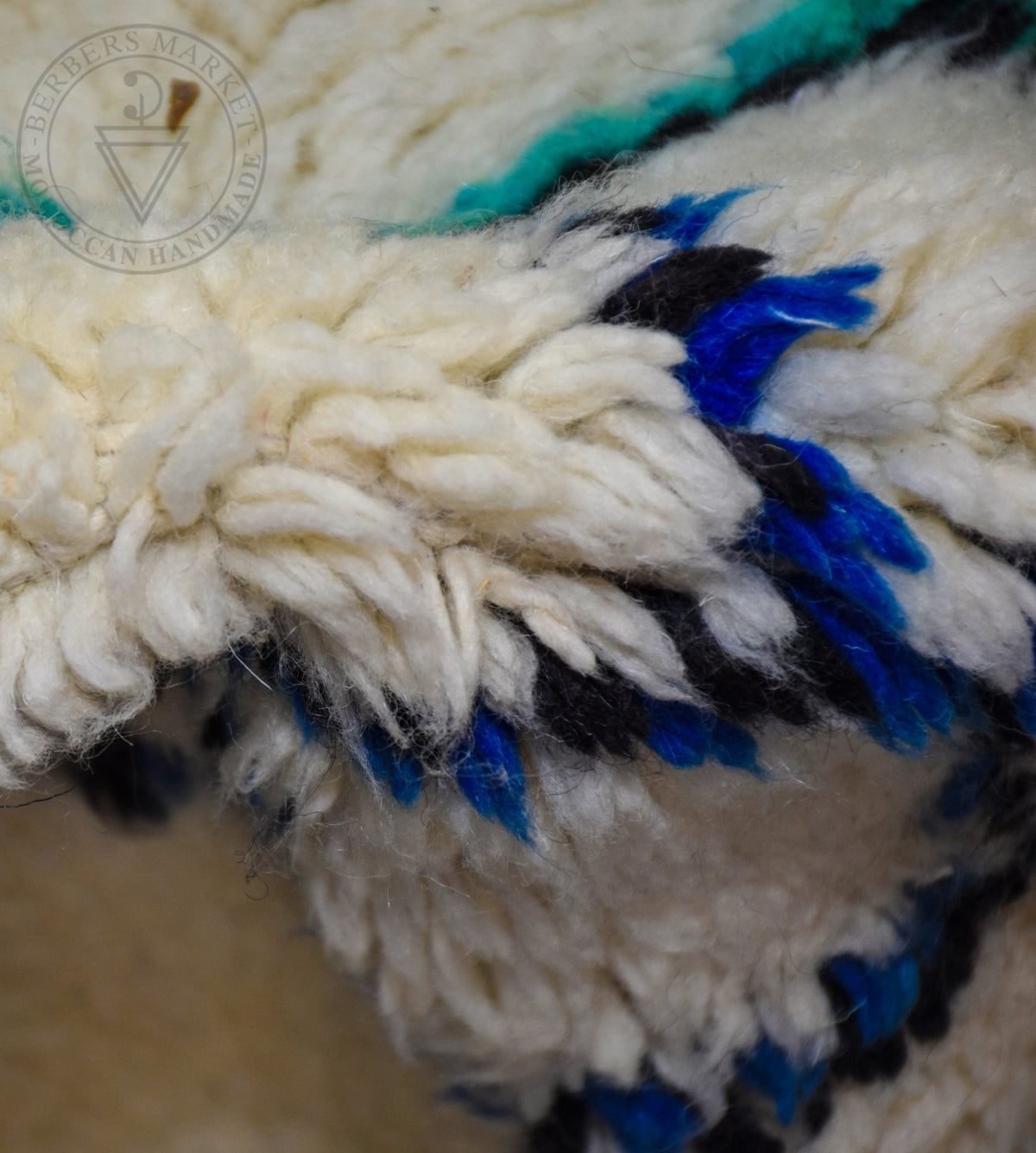 Neon Beni ourain Moroccan rug - 6.6 x 9.2 ft / 200 x 280 cm - Berbers Market