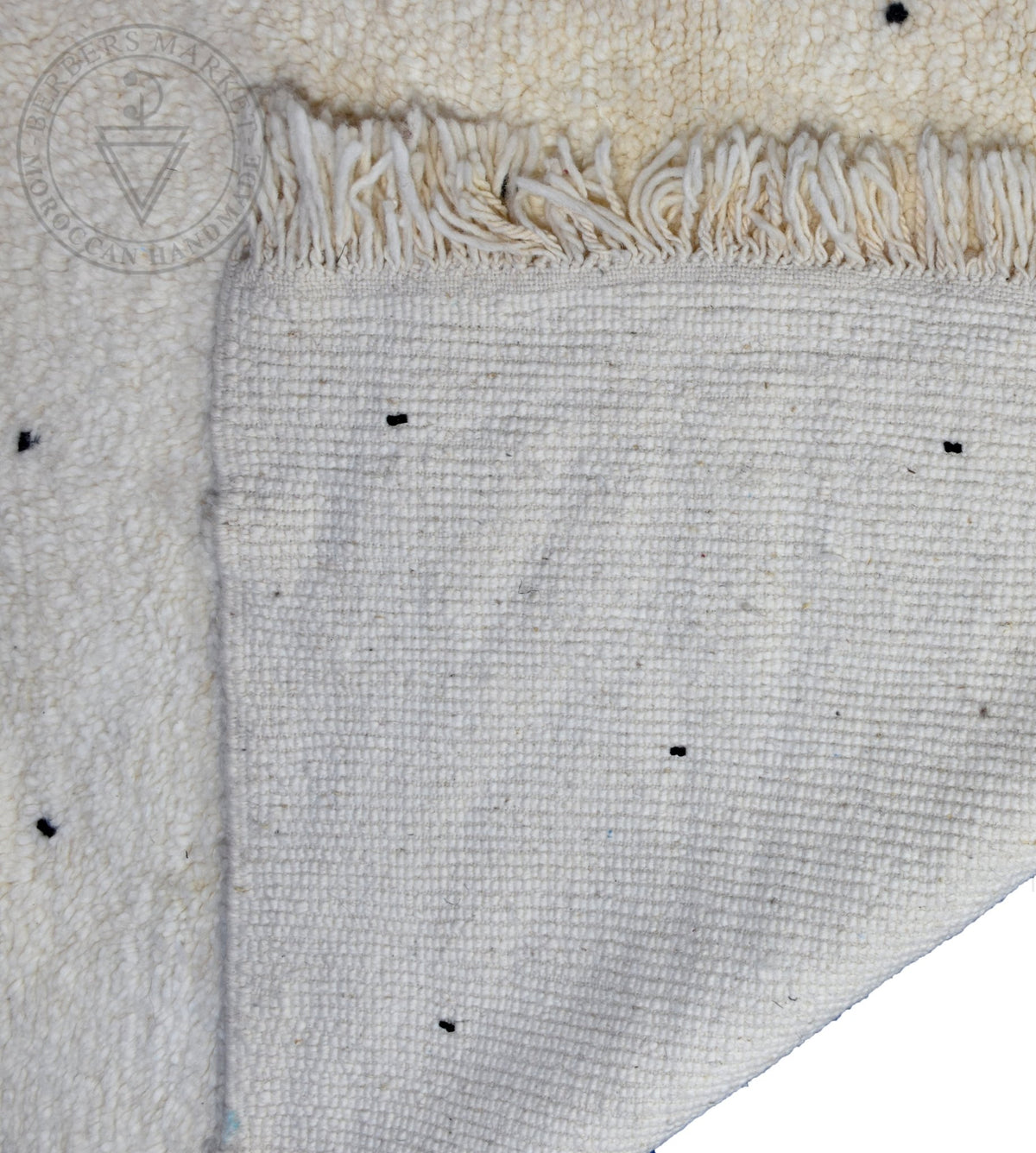 Polka dots Beni ourain Moroccan rug - 5.6 x 7.22 ft / 170 x 220 cm - Berbers Market