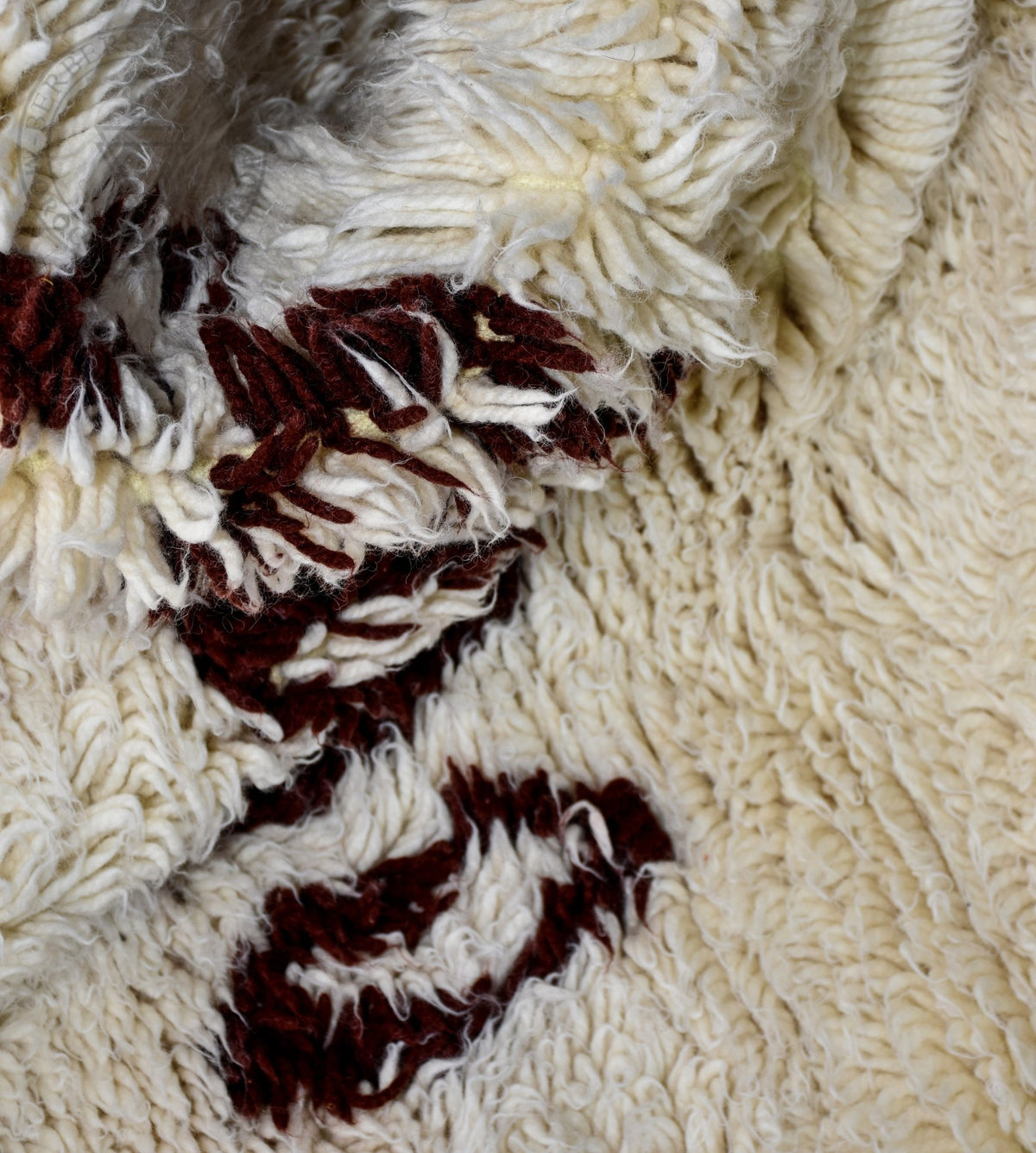 Symmetrical Beni ourain shag Moroccan rug - 6.3 x 9.7 ft / 190 x 295 cm - Berbers Market