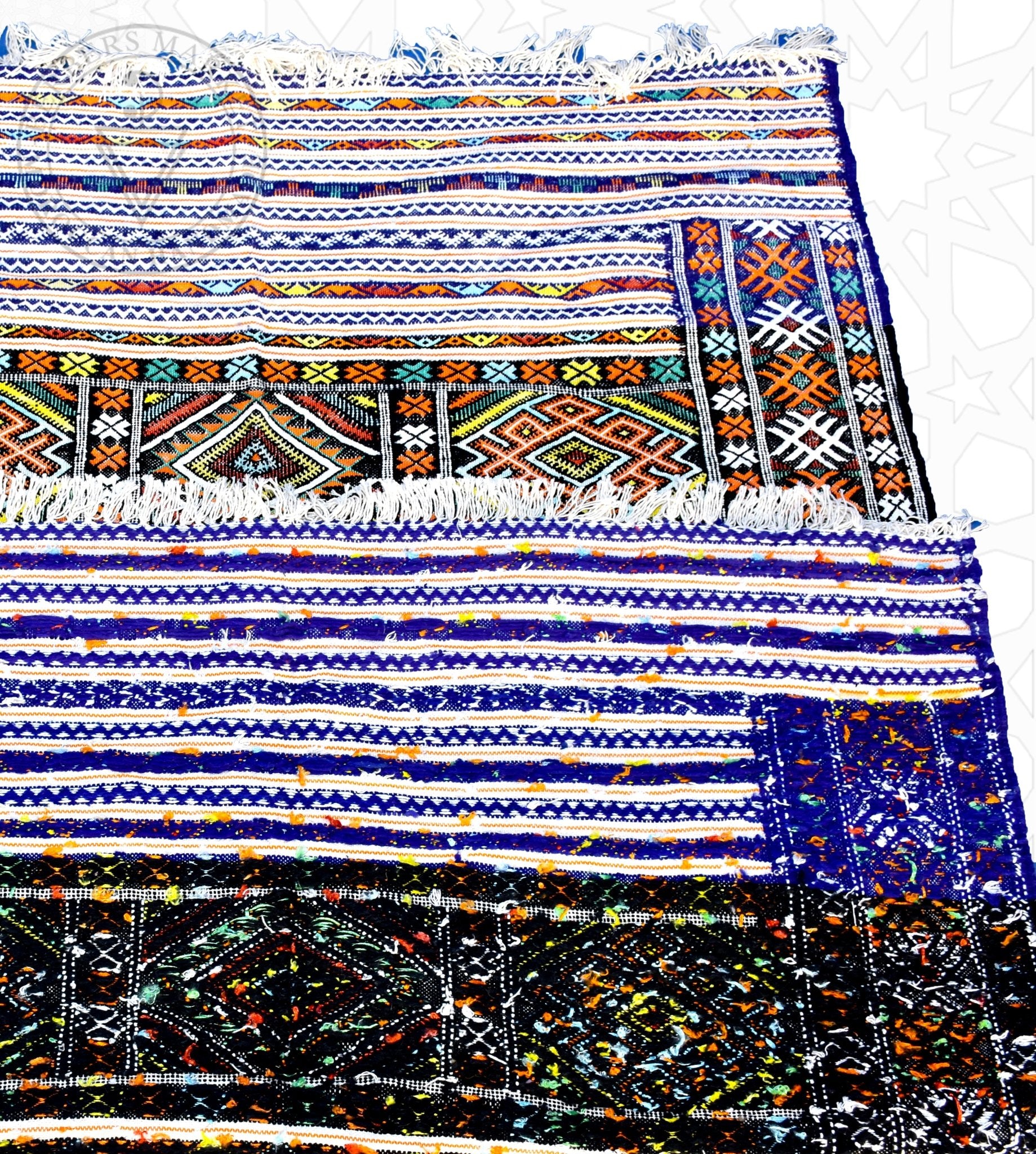 Taznakht Kilim flatweave Moroccan rug - 4.43 x 5.75 ft / 135 x 175 cm - Berbers Market