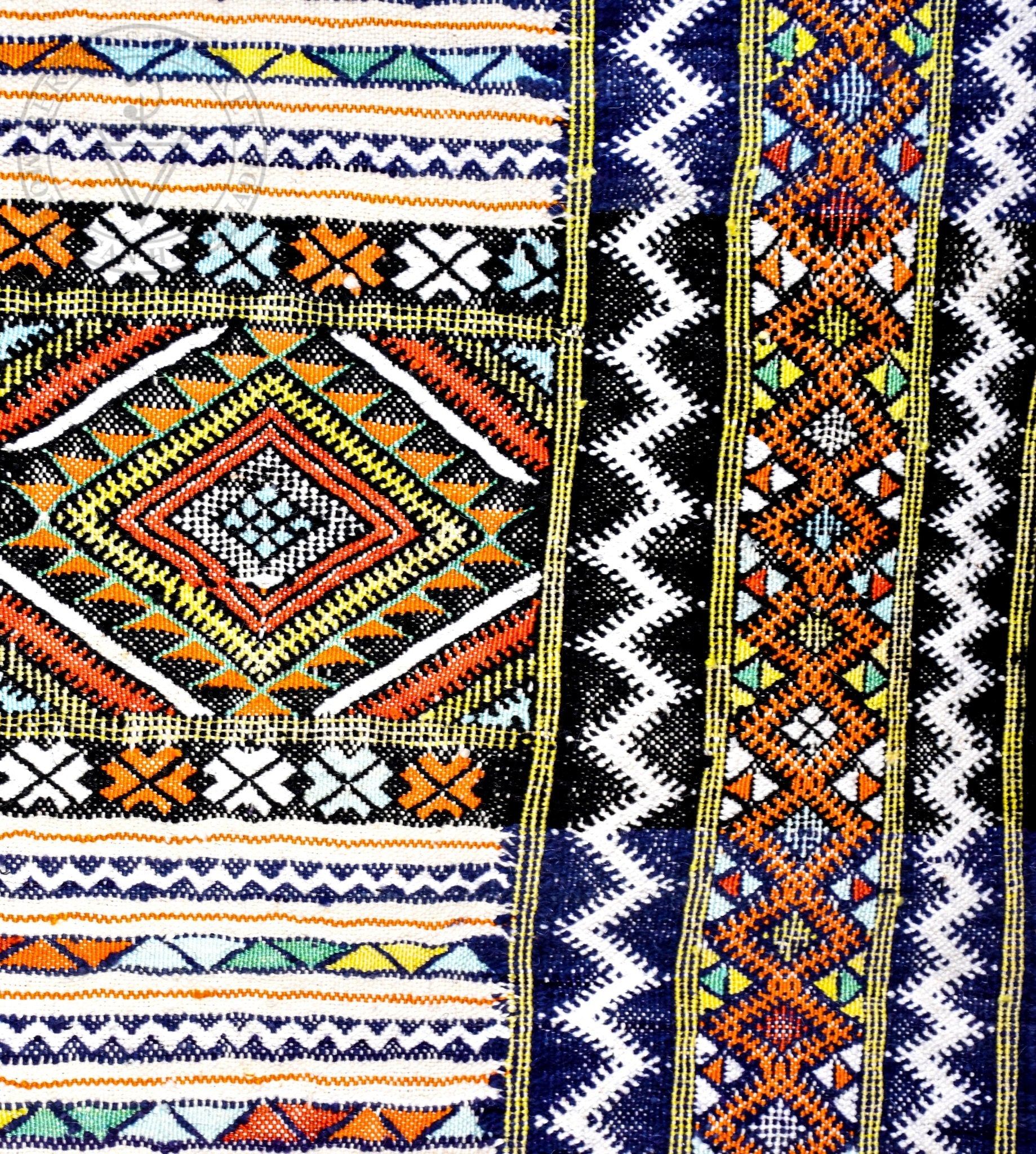 Taznakht Kilim flatweave Moroccan rug - 4.43 x 7.06 ft / 135 x 215 cm - Berbers Market