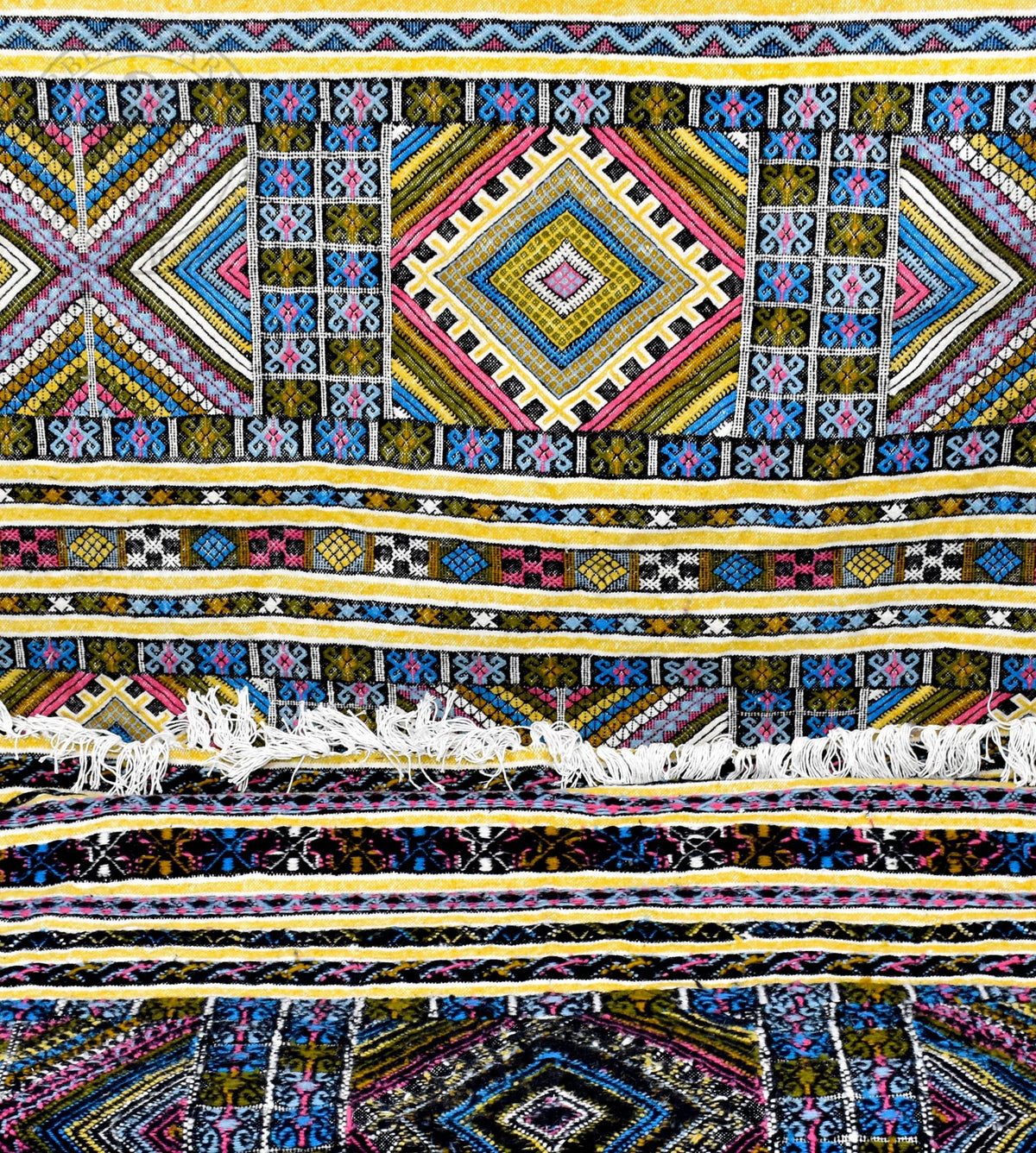 Taznakht Kilim flatweave Moroccan rug - 4.6 x 5.91 ft / 140 x 180 cm - Berbers Market