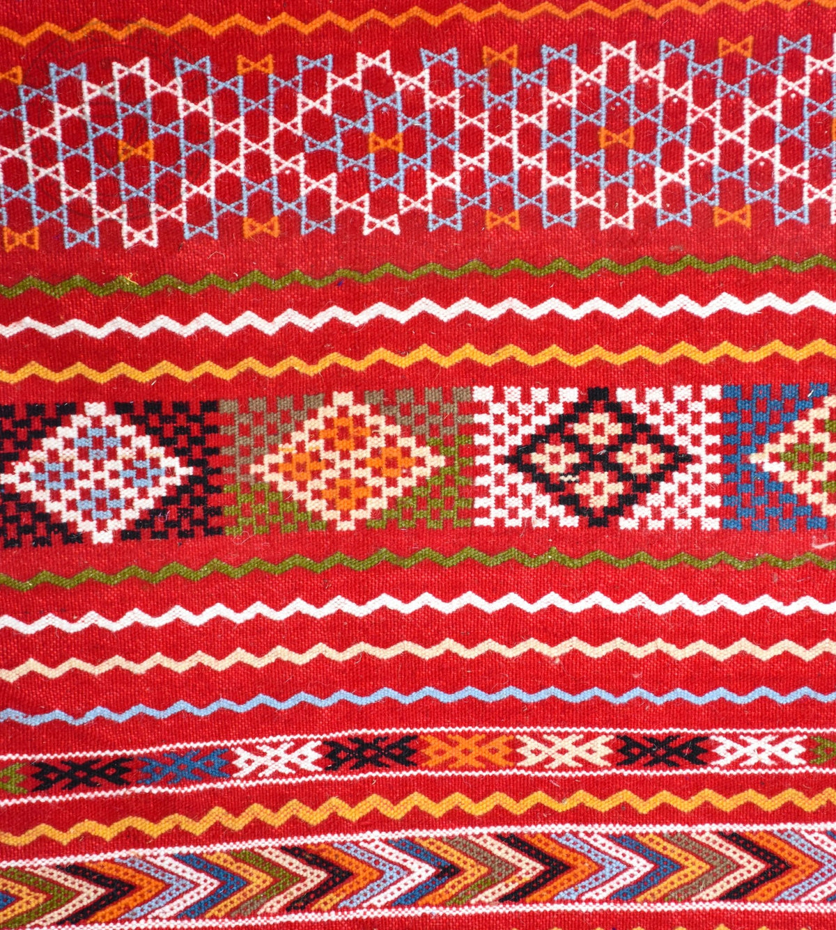 Taznakht Kilim flatweave Moroccan rug - 4.6 x 6.9 ft / 140 x 210 cm - Berbers Market