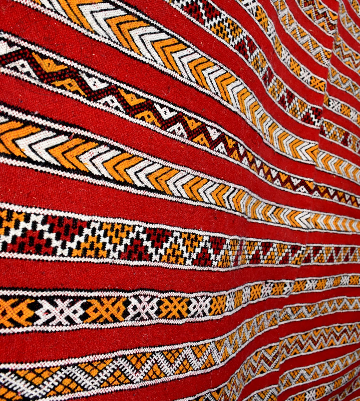 Taznakht Kilim flatweave Moroccan rug - 4.93 x 6.57 ft / 150 x 200 cm - Berbers Market