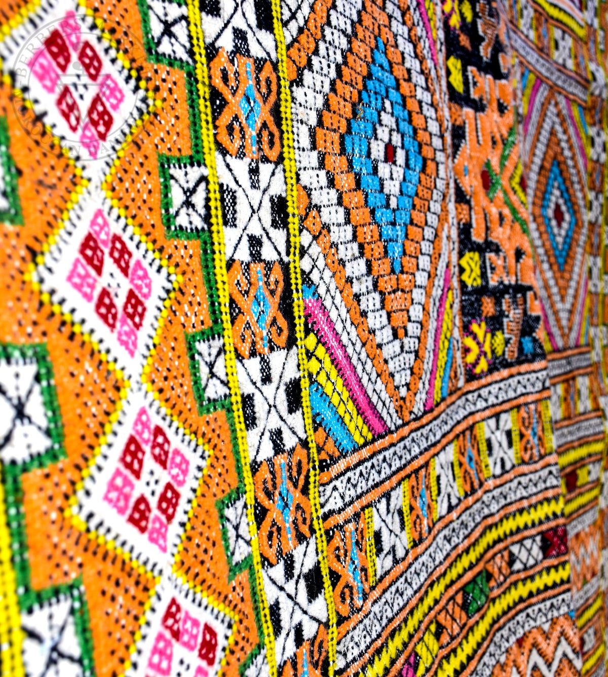 Taznakht Kilim flatweave Moroccan rug - 5.91 x 7.55 ft / 180 x 230 cm - Berbers Market