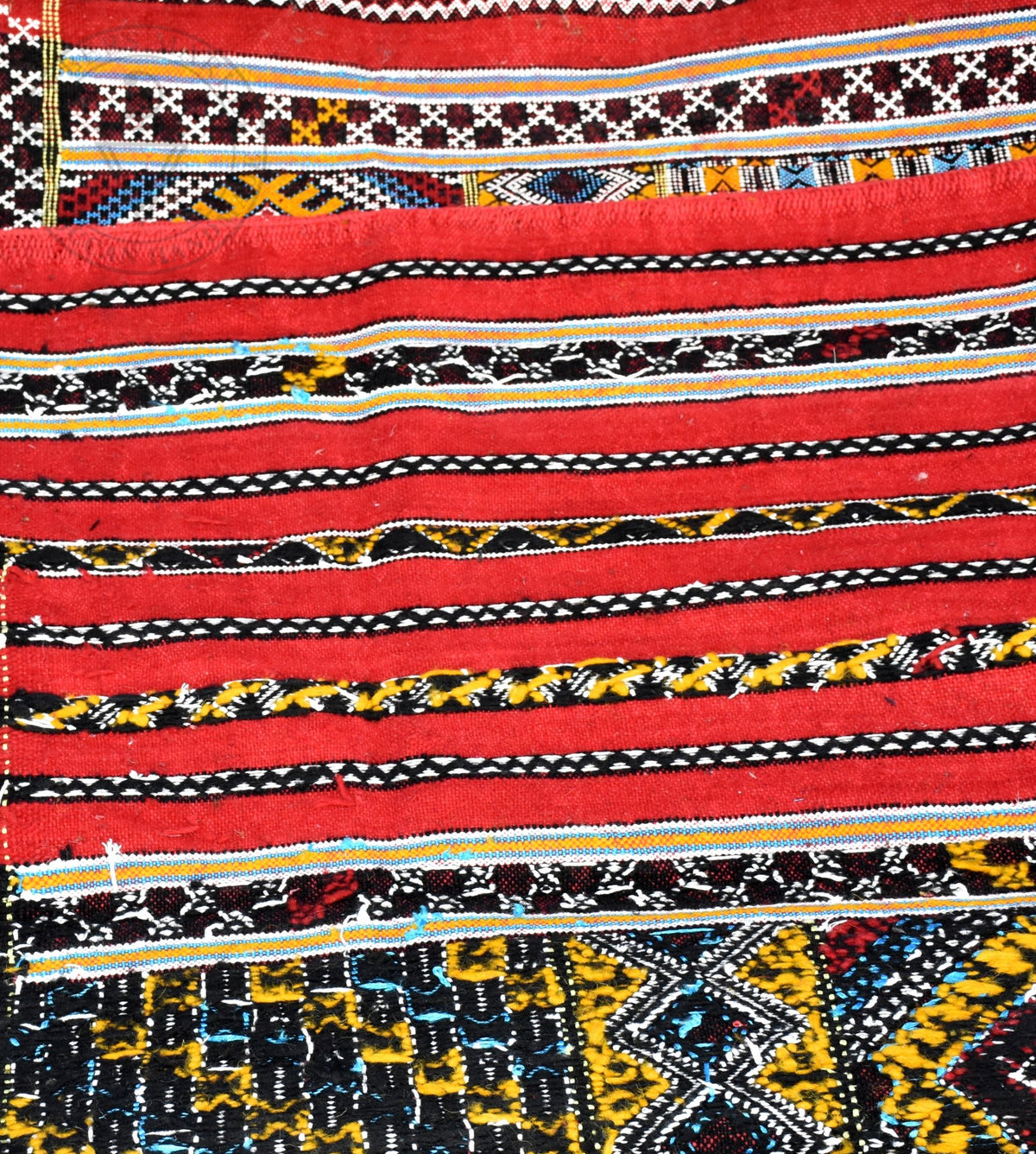 Taznakht Kilim flatweave Moroccan rug - 6.73 x 9.35 ft / 205 x 285 cm - Berbers Market