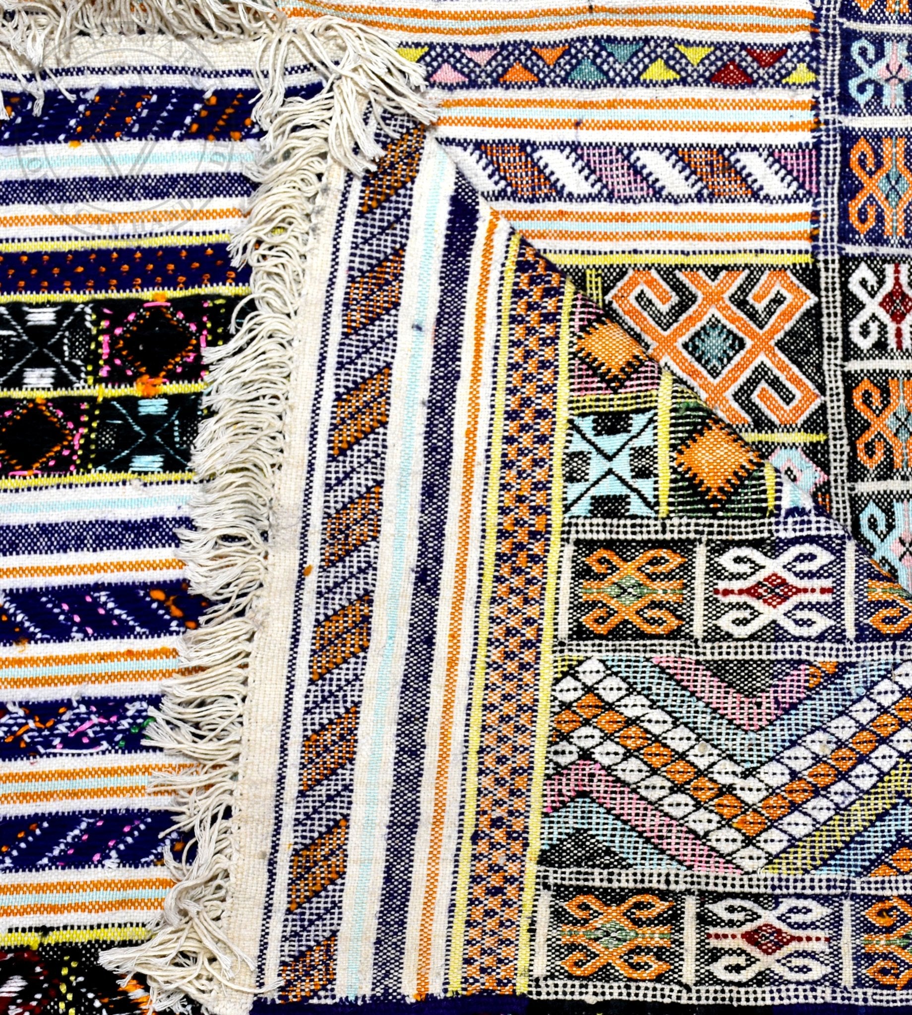Taznakht Kilim flatweave Moroccan rug - 7.98 x 11.49 ft / 243 x 350 cm - Berbers Market