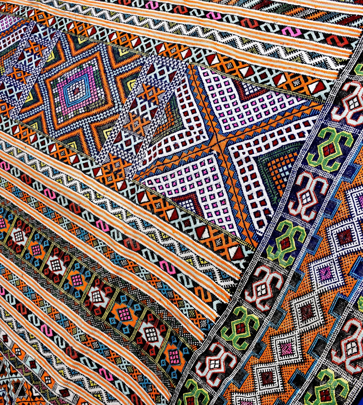 Taznakht Kilim flatweave Moroccan rug - 8.21 x 11.98 ft / 250 x 365 cm - Berbers Market