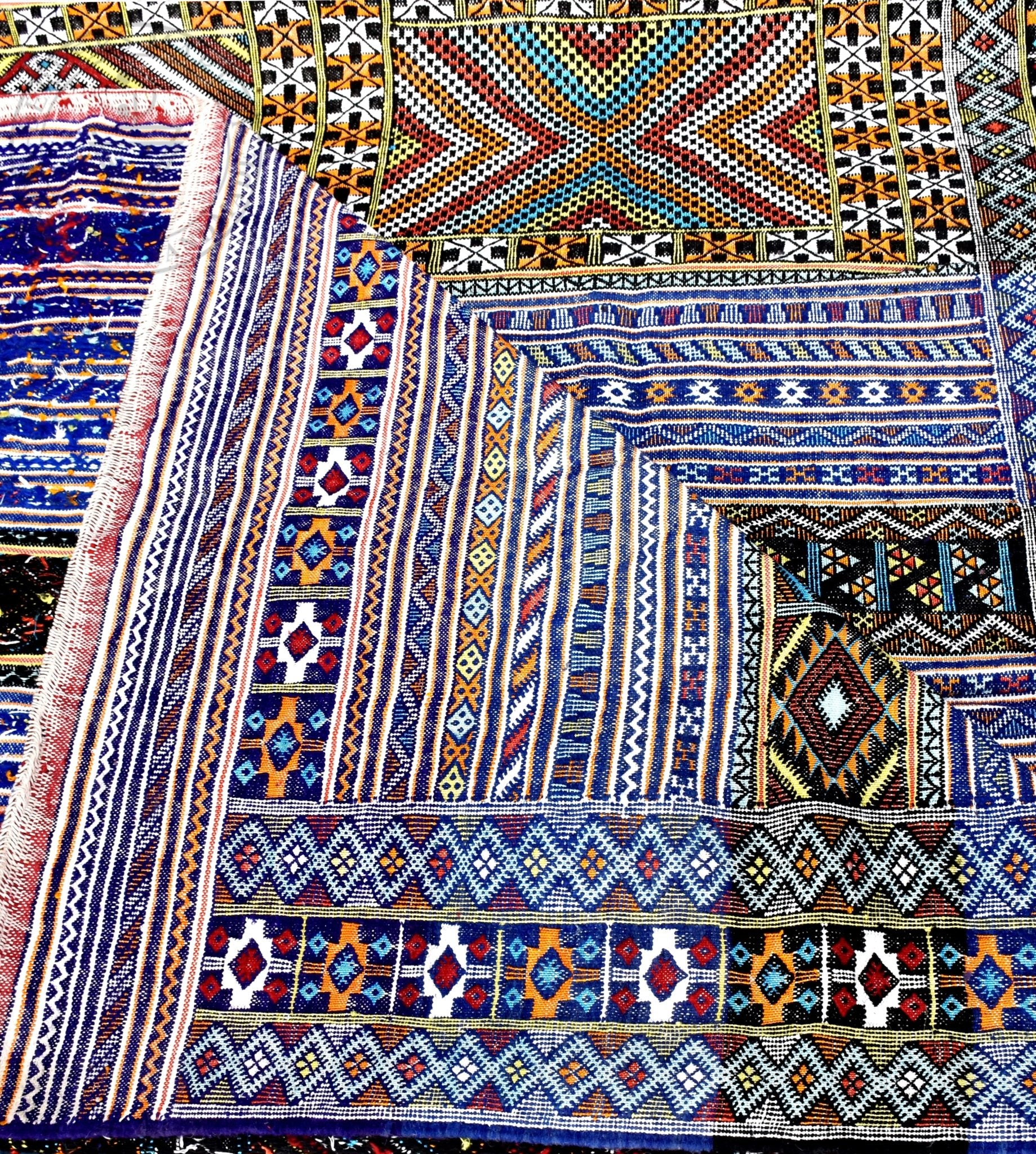 Taznakht Kilim flatweave Moroccan rug - 9.19 x 16.41 ft / 280 x 500 cm - Berbers Market